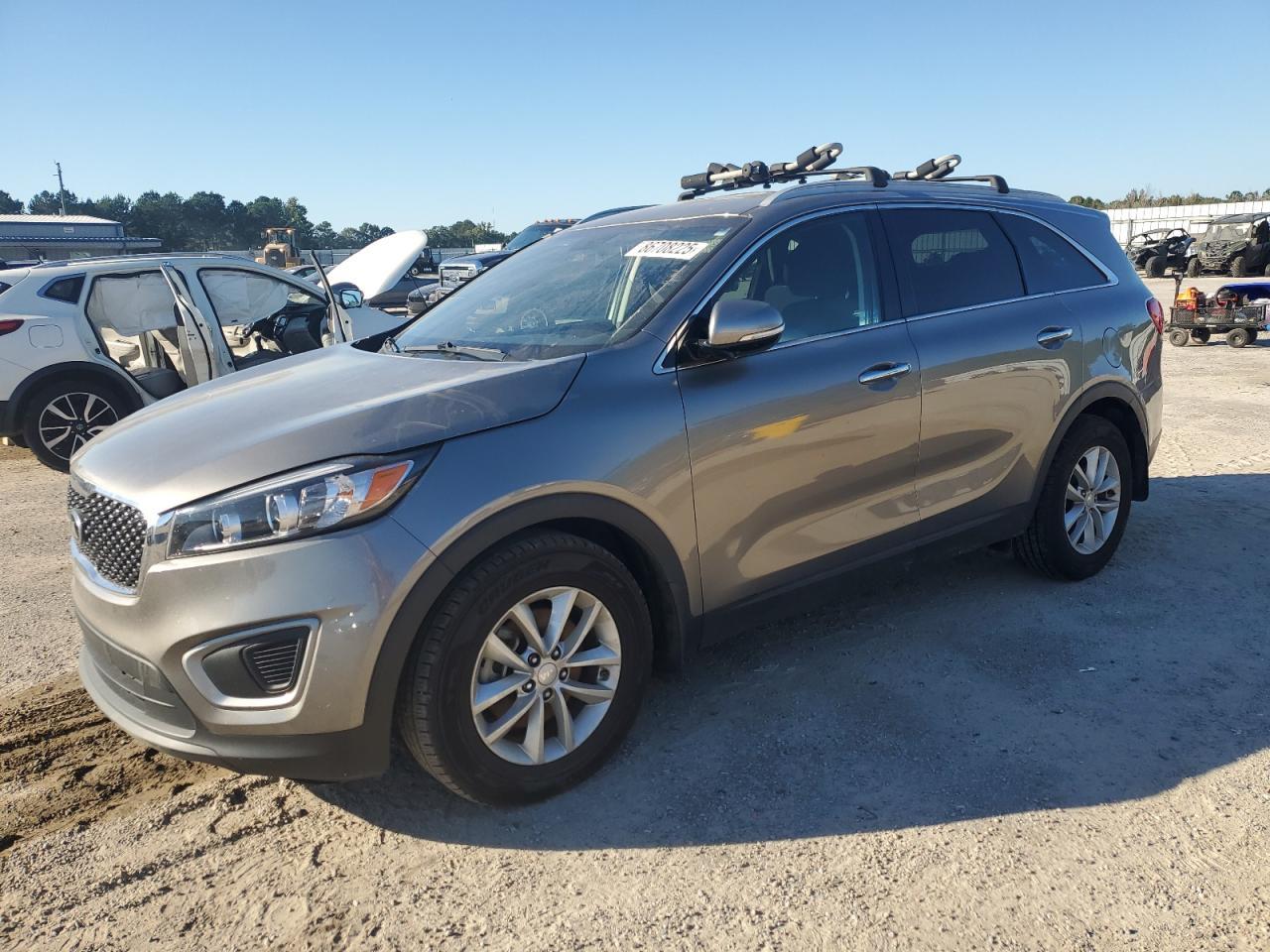 2016 KIA Sorento, LX