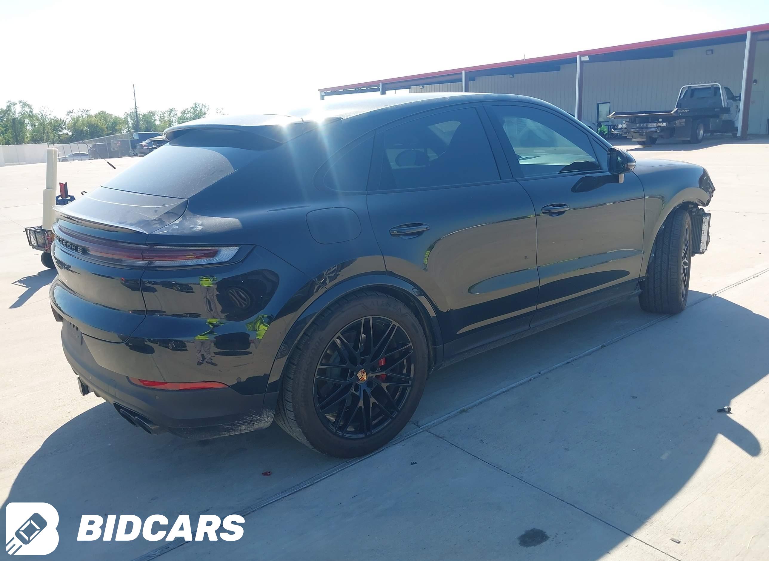 2025 Porsche Cayenne Coupe, S