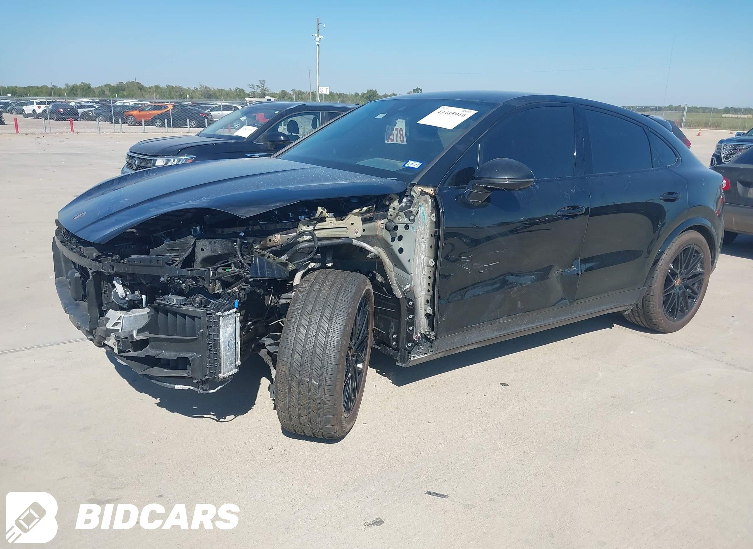 2025 Porsche Cayenne Coupe, S