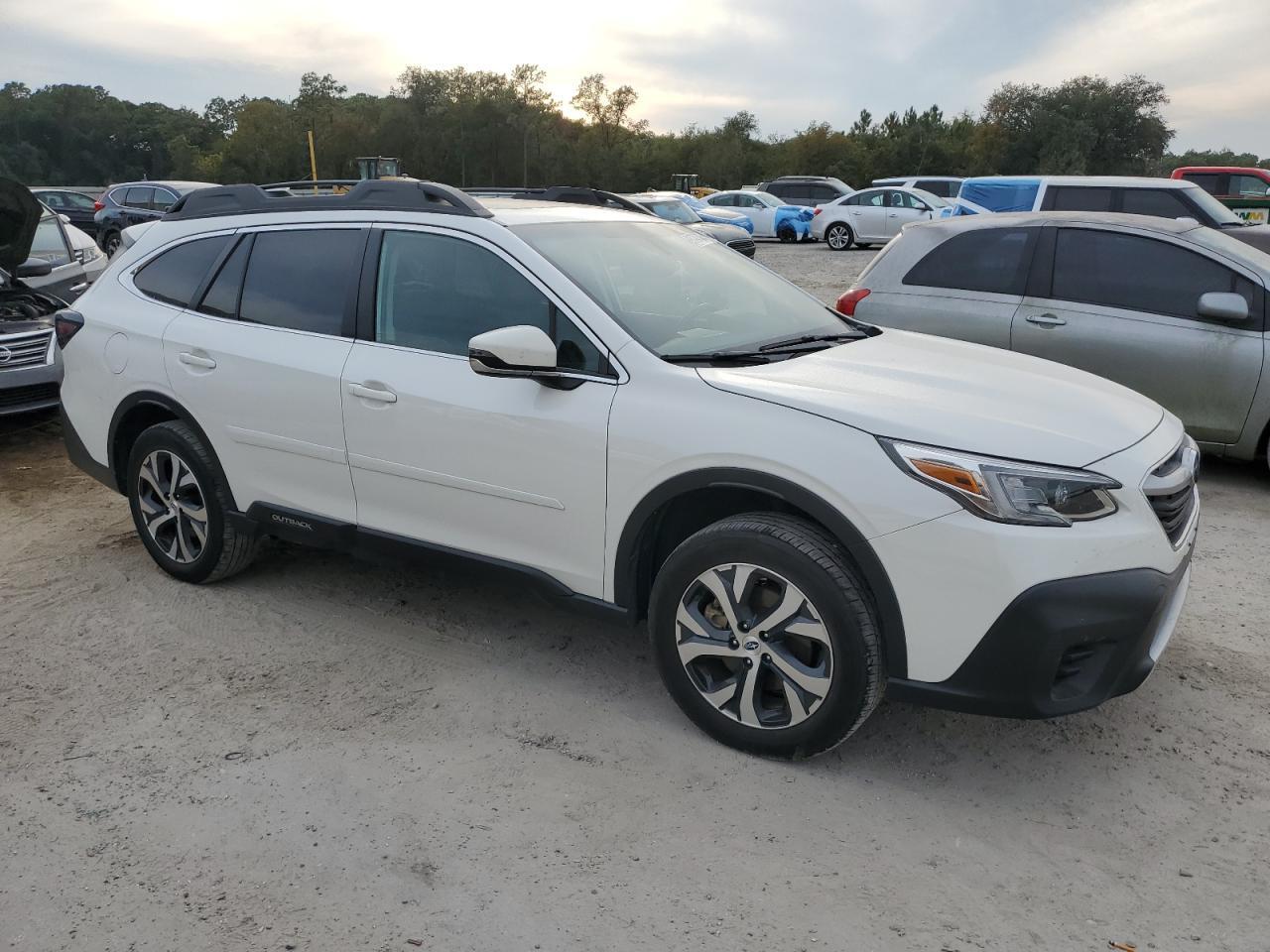 2022 Subaru Outback, Limited