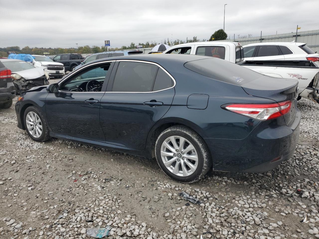 2018 Toyota Camry, L
