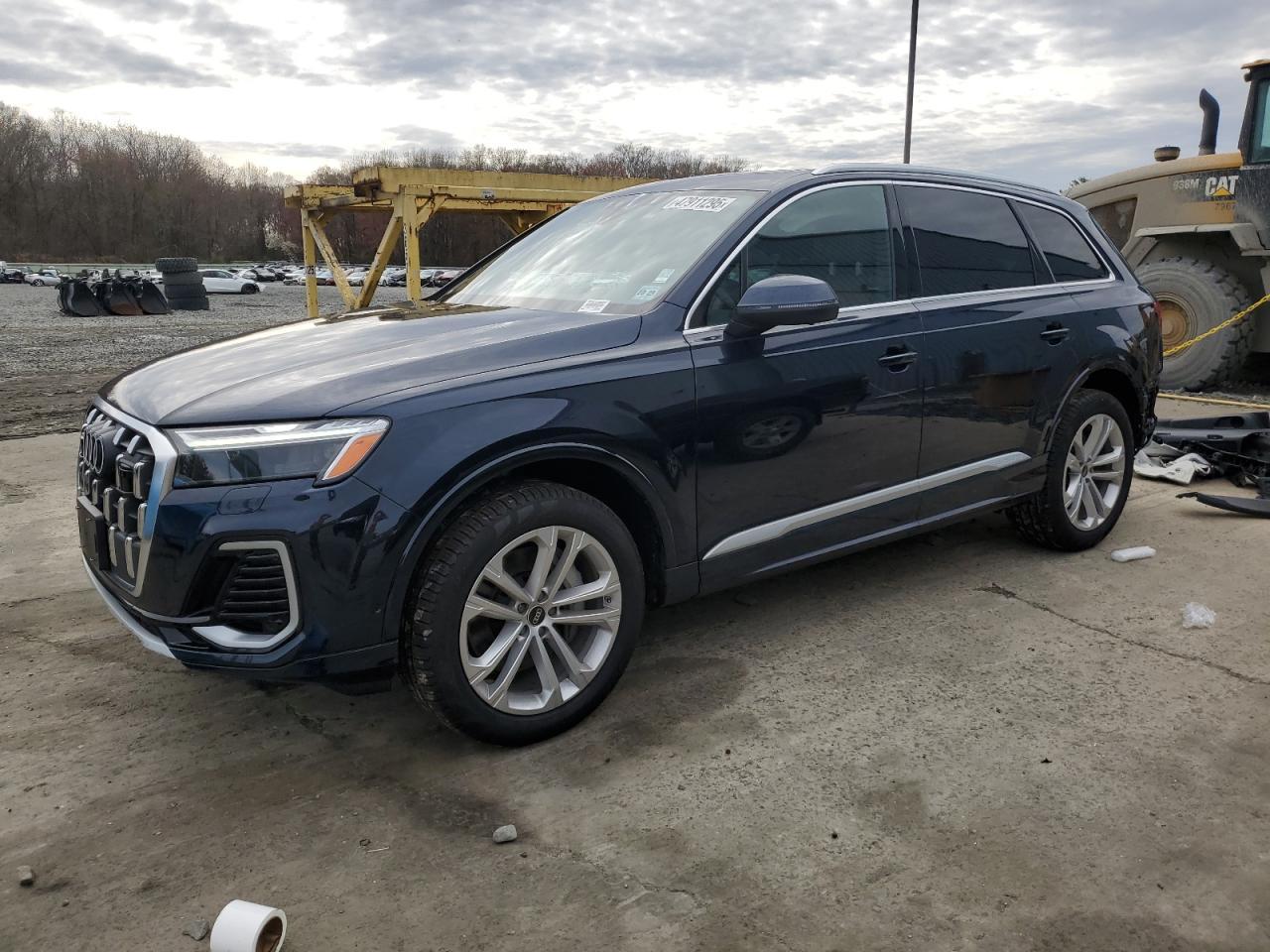 2025 Audi Q7, Premium