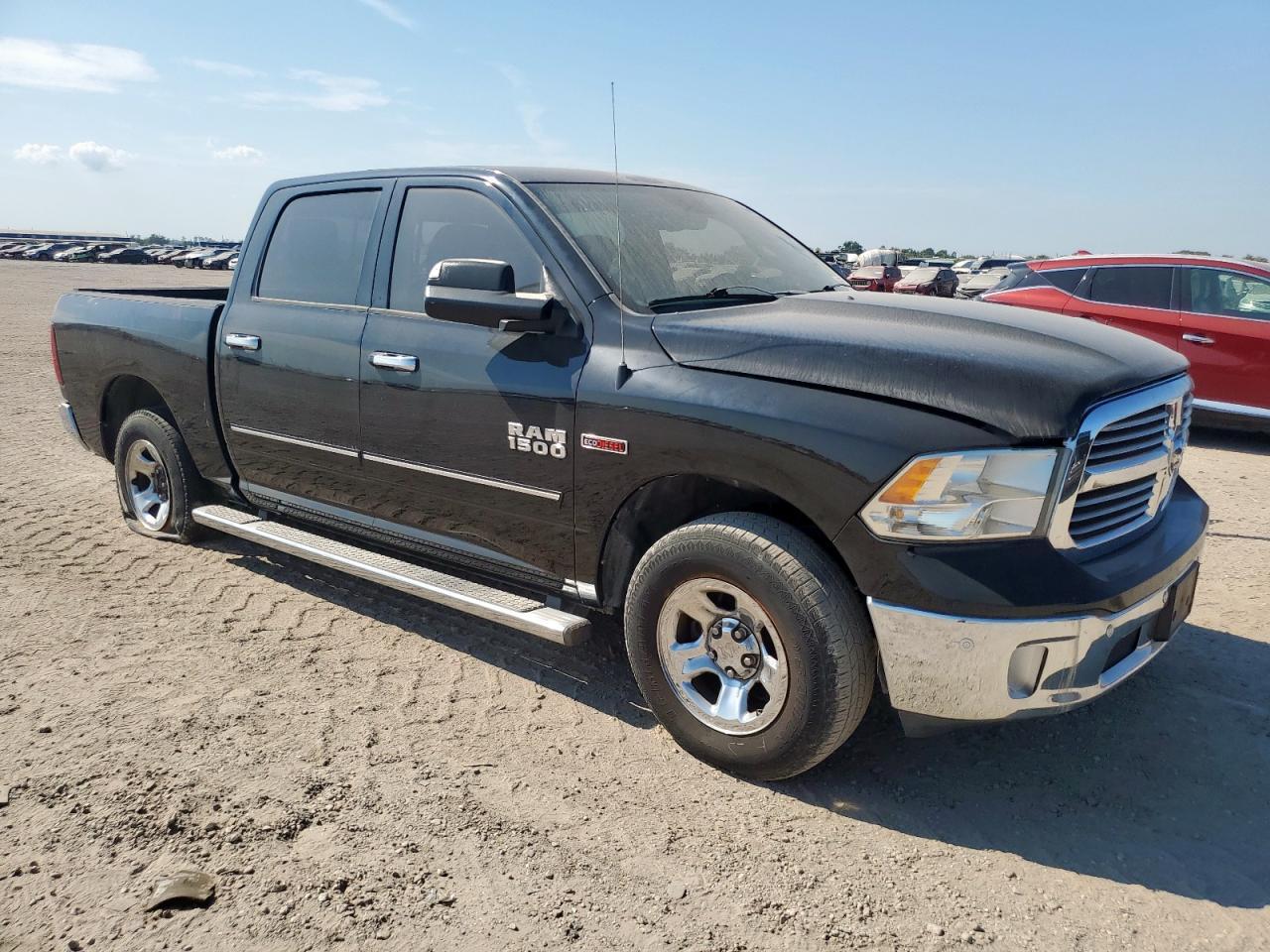 2015 RAM 1500, Slt