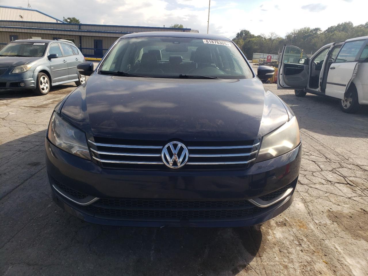 2015 Volkswagen Passat, SE