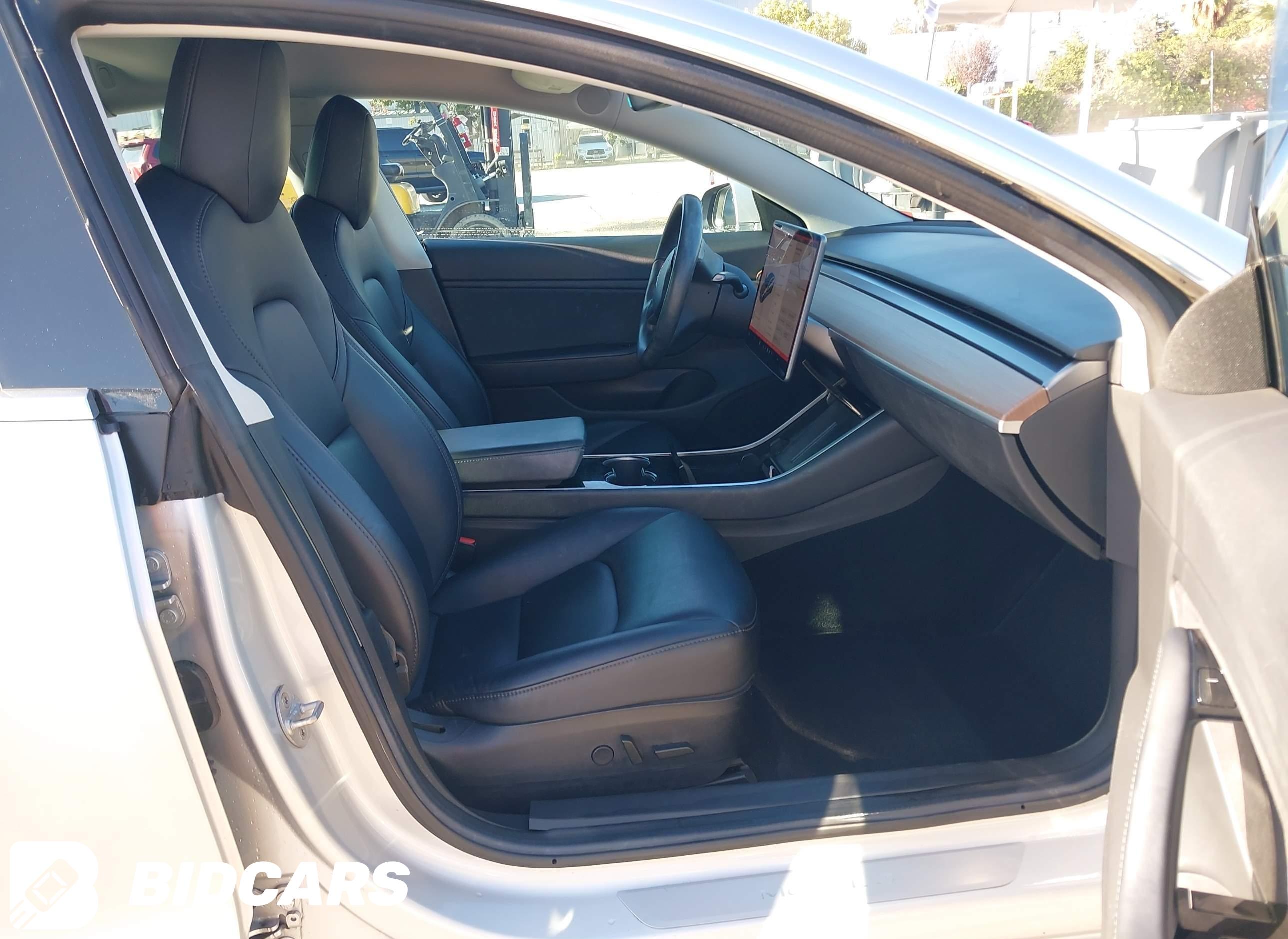 2018 Tesla Model 3, Long Rang...