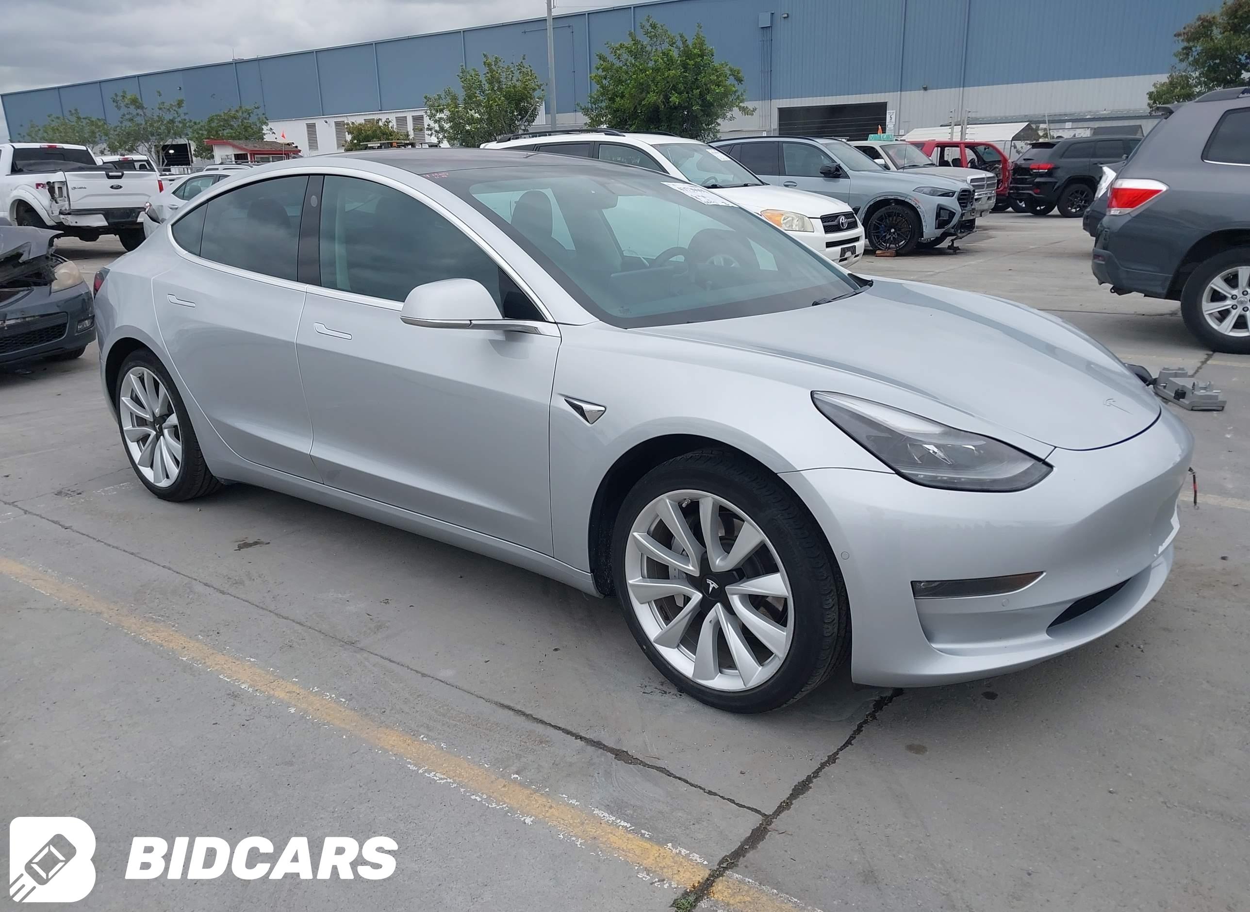 2018 Tesla Model 3, Long Rang...