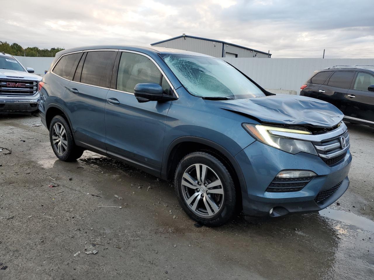 2017 Honda Pilot, Exln