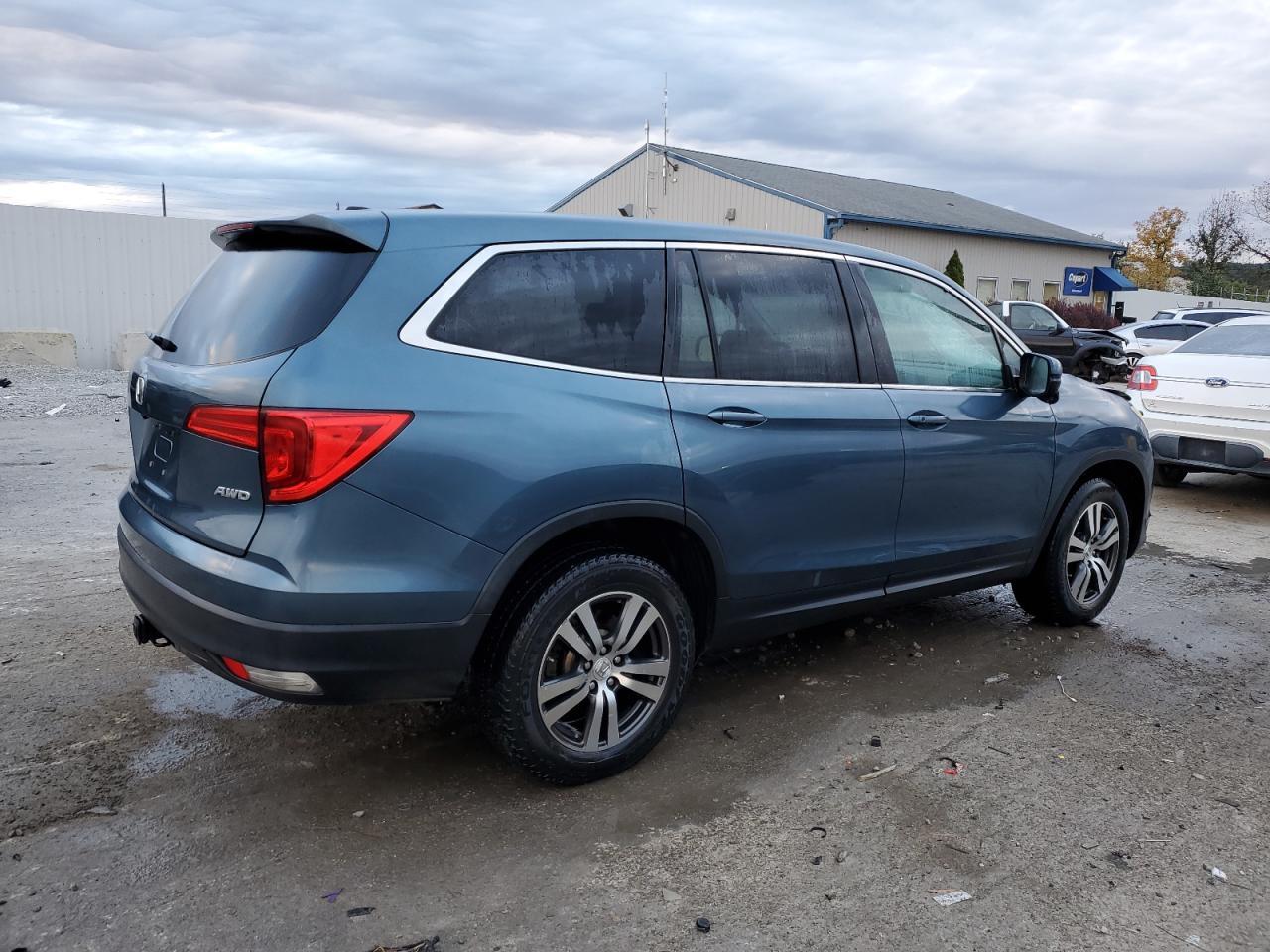 2017 Honda Pilot, Exln