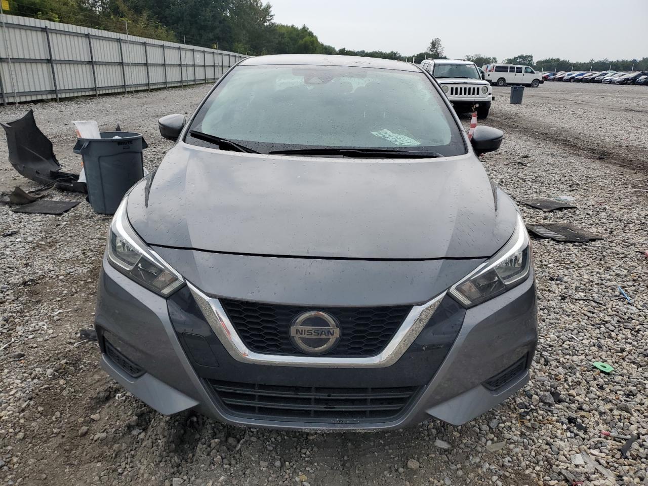 2021 Nissan Versa, SV