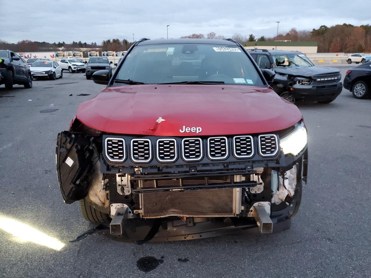 2025 Jeep Compass, Limited