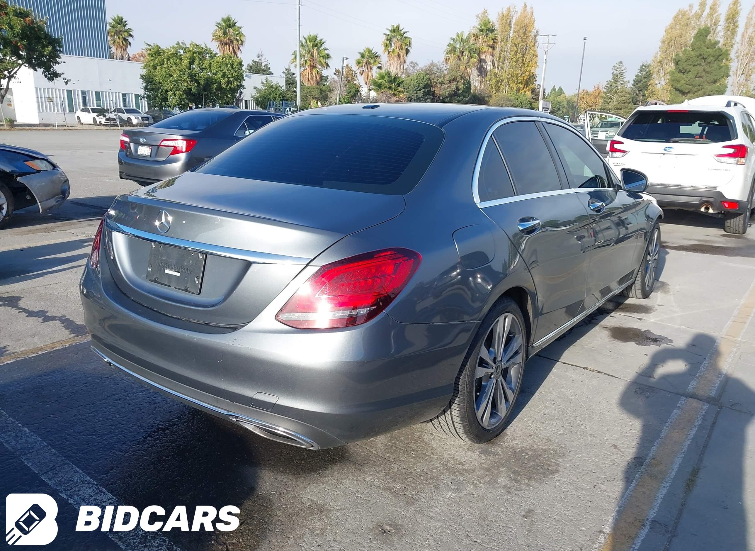 2019 Mercedes-Benz C 300