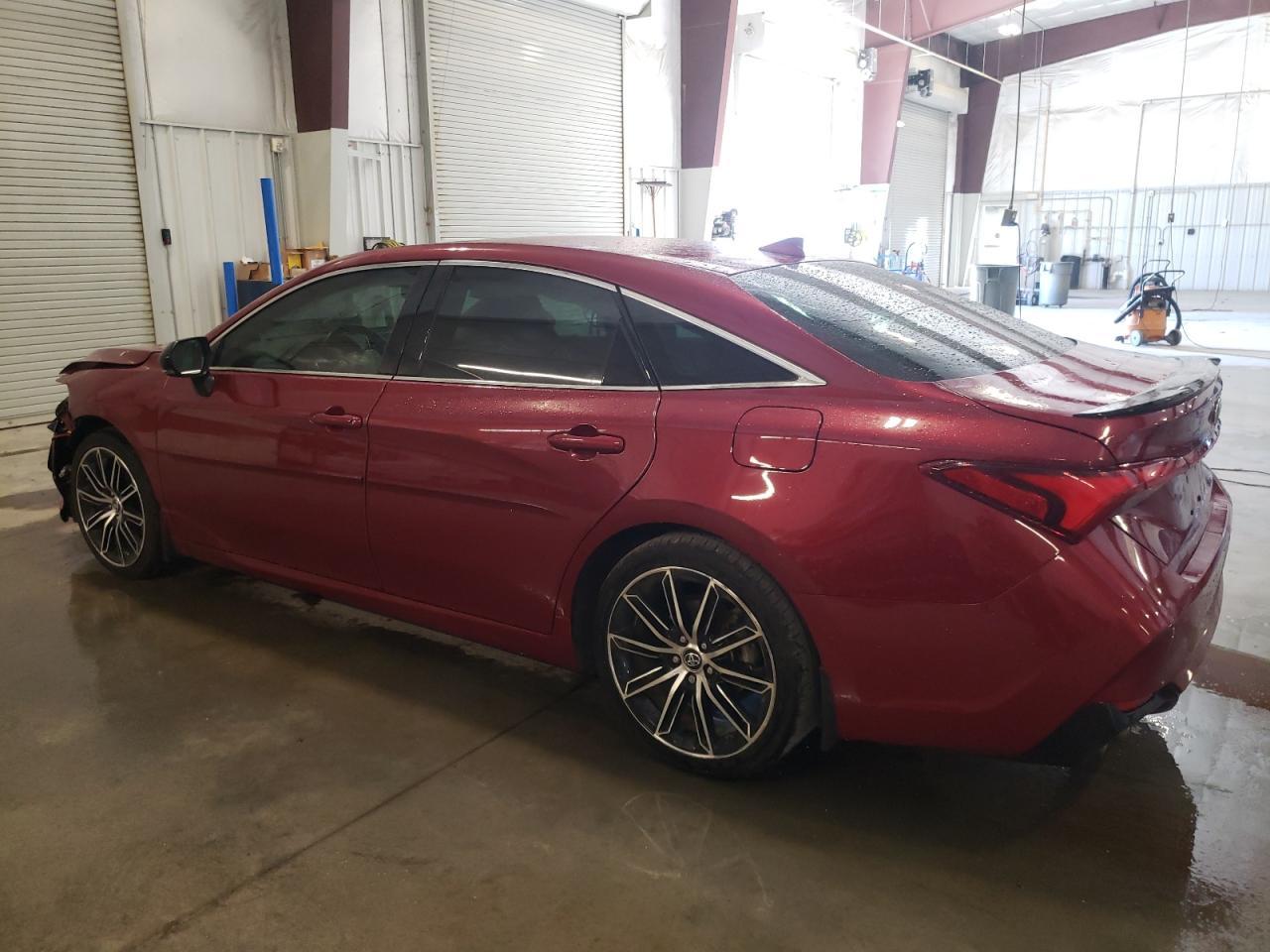 2019 Toyota Avalon, Xle