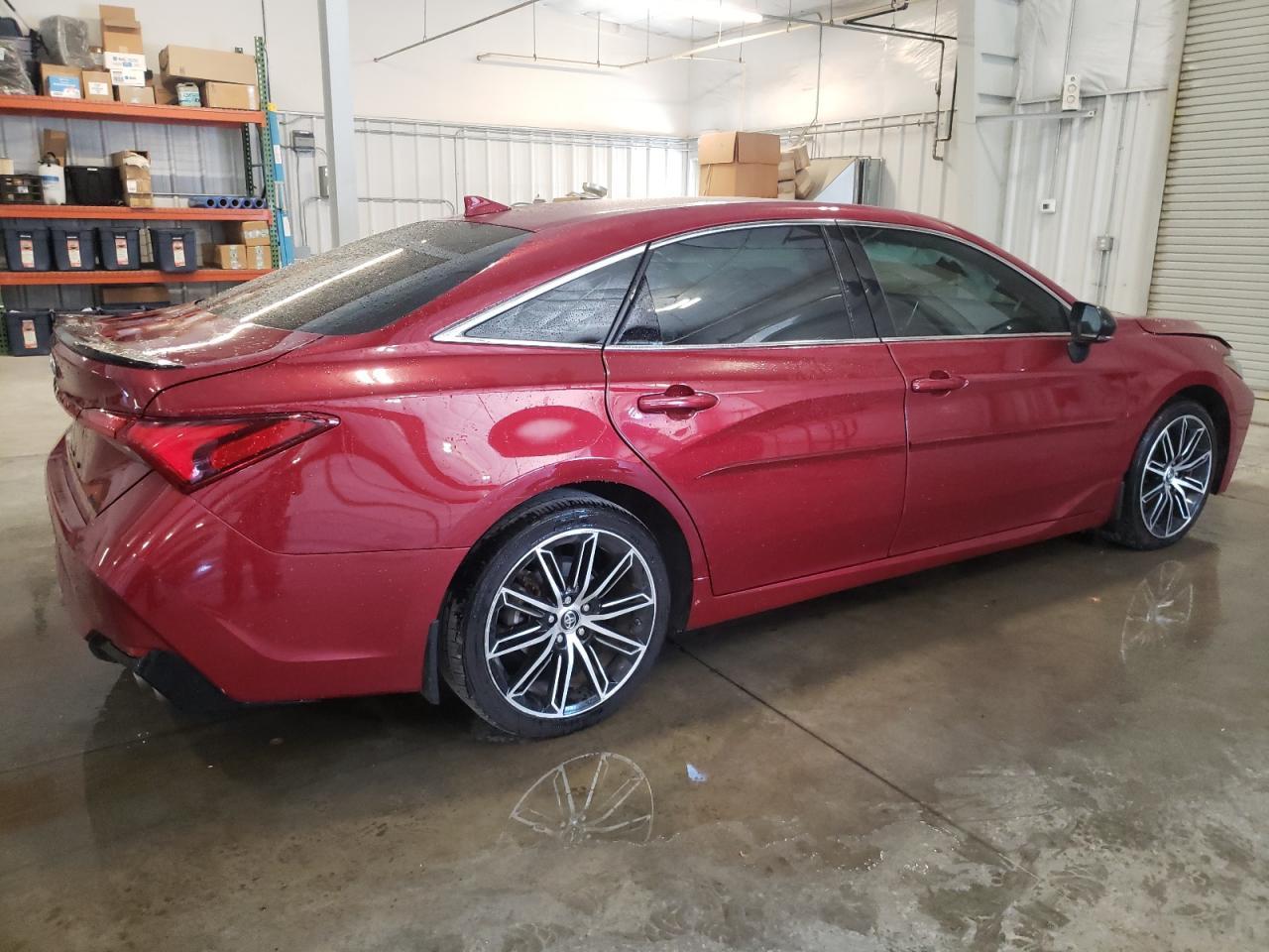 2019 Toyota Avalon, Xle