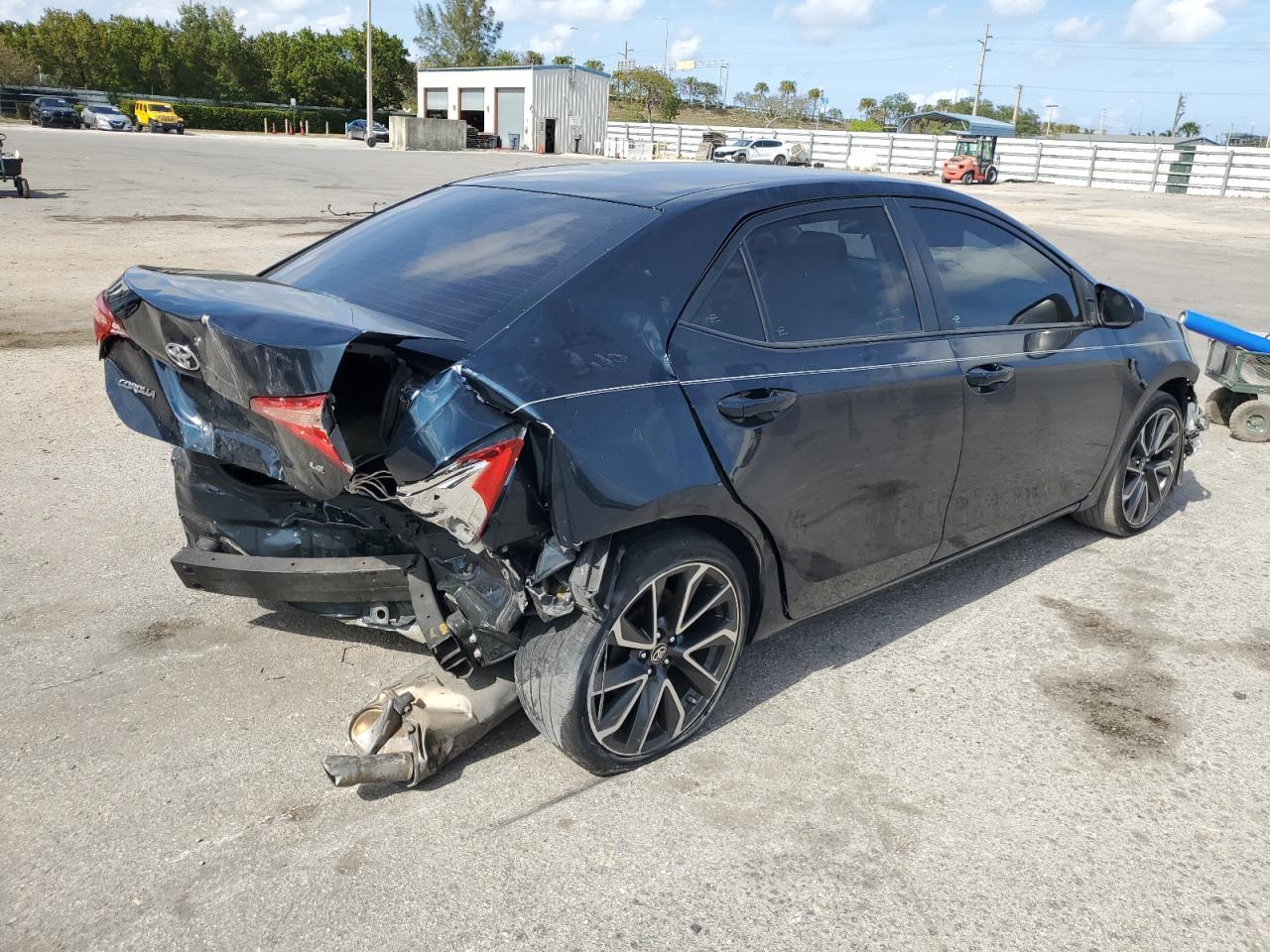 2017 Toyota Corolla, L