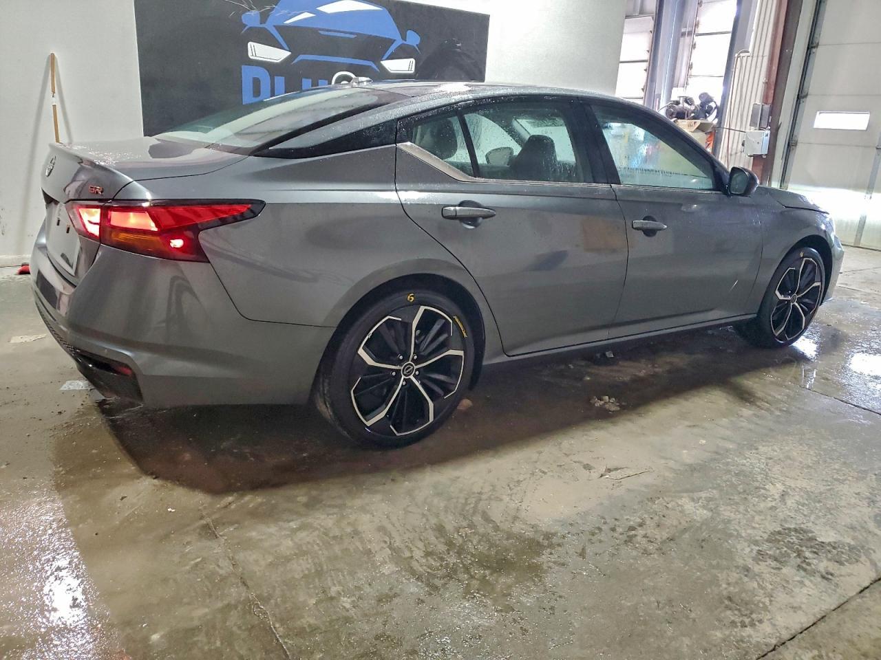 2025 Nissan Altima, SR