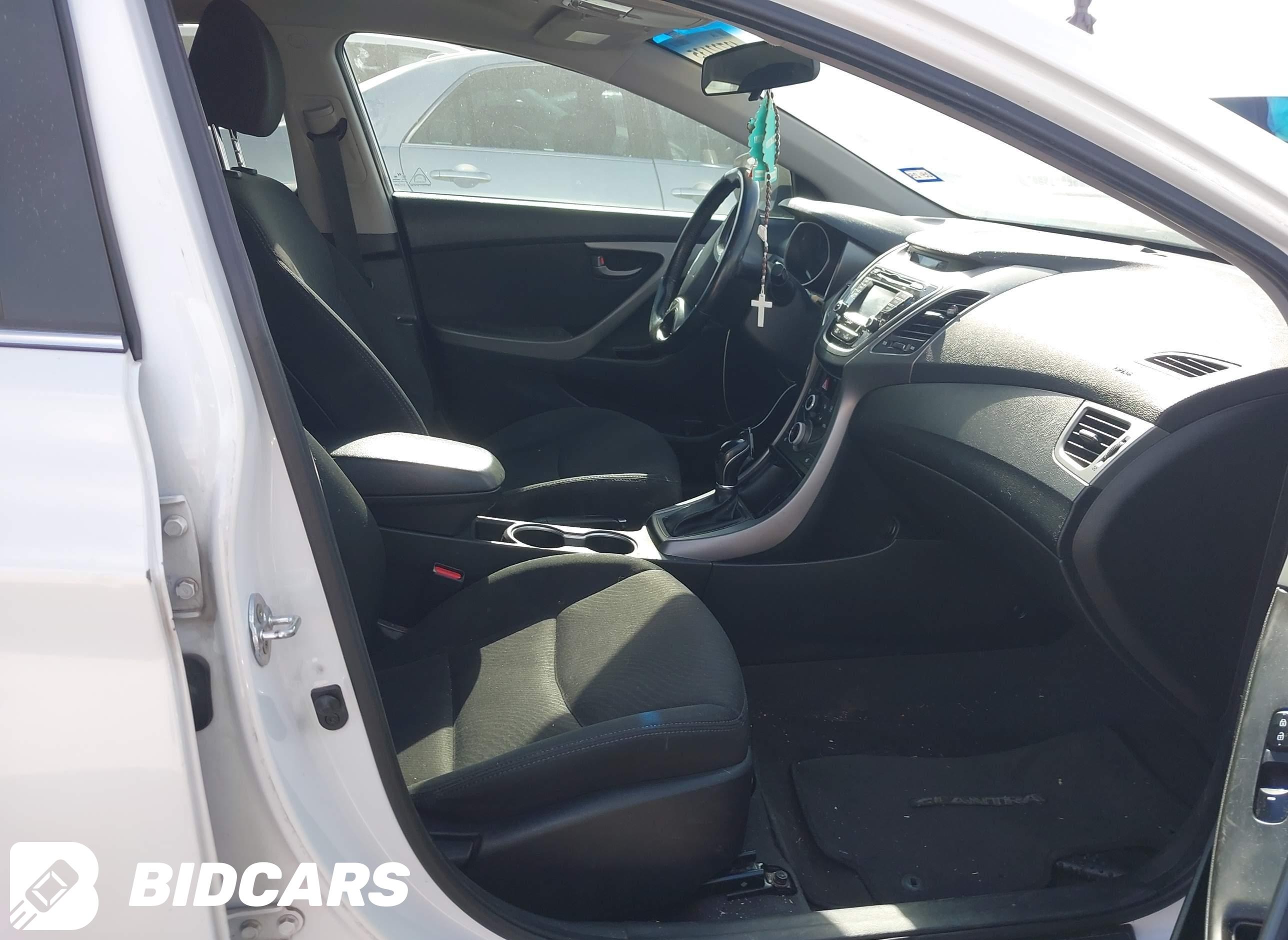 2016 Hyundai Elantra, Value E...