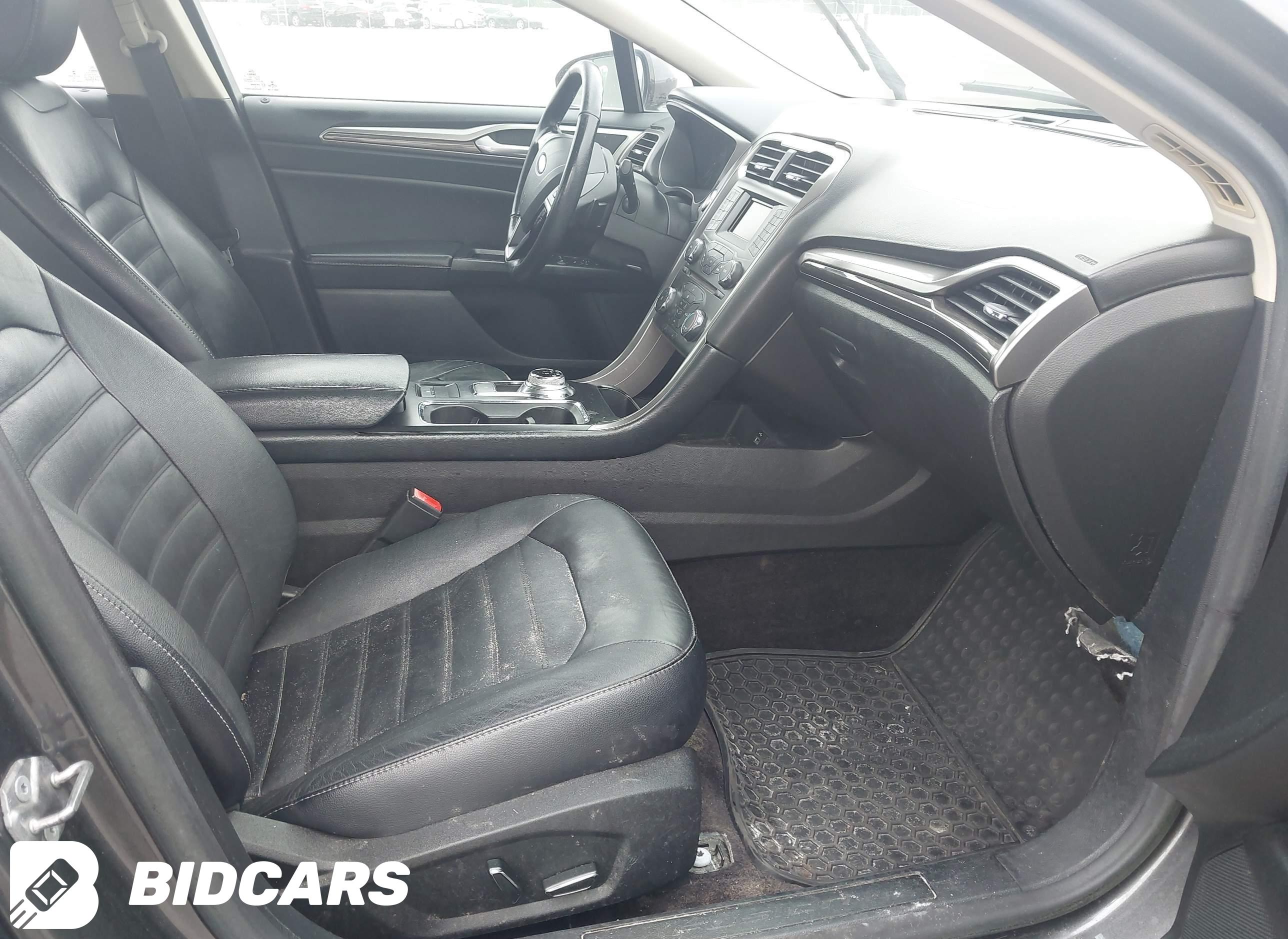 2017 Ford Fusion, SE