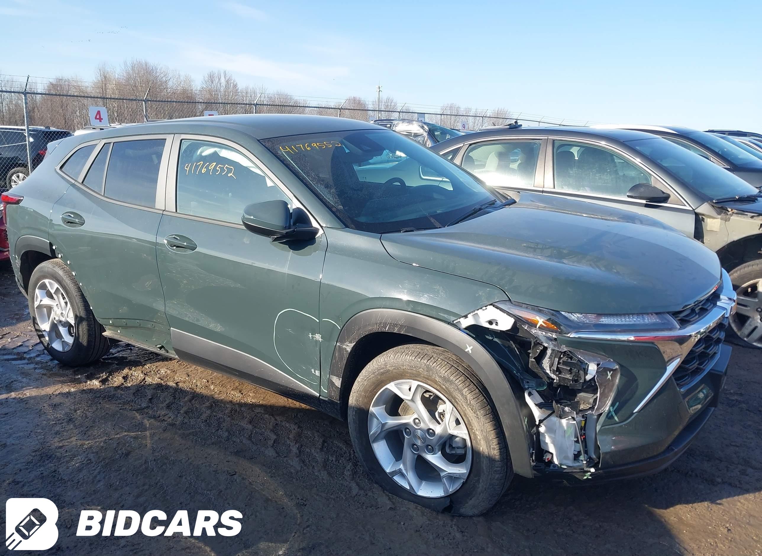 2025 Chevrolet Trax, Fwd Ls