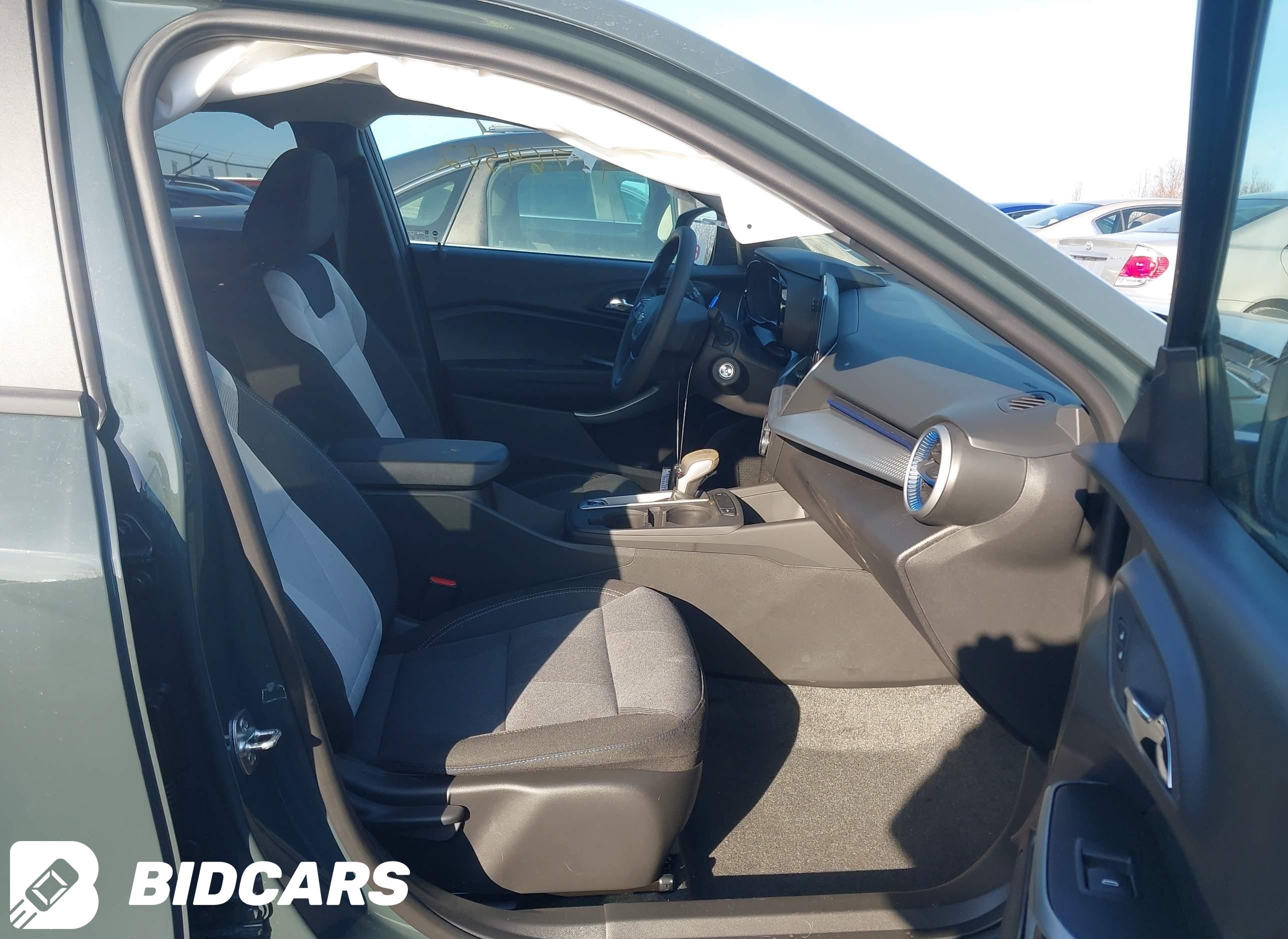 2025 Chevrolet Trax, Fwd Ls