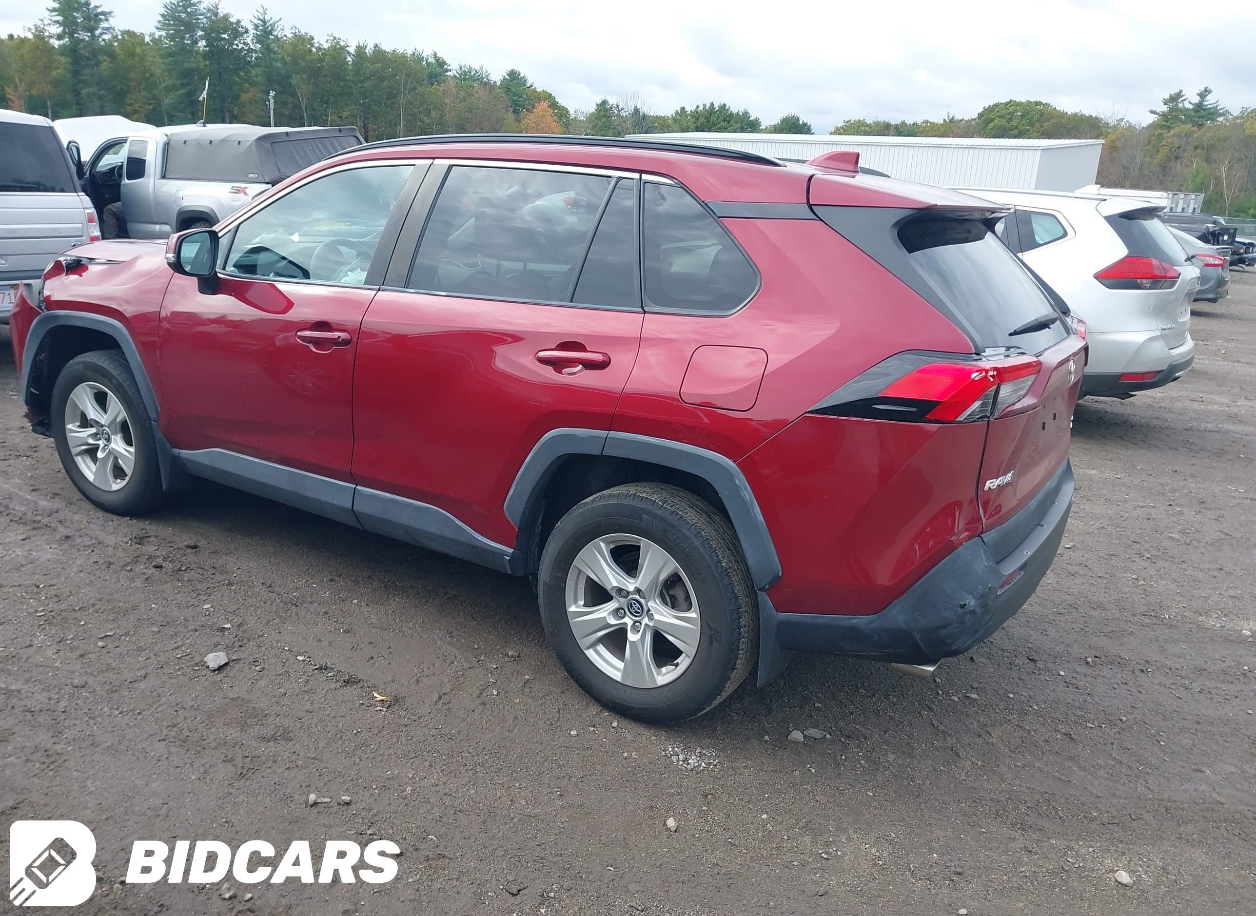 2021 Toyota RAV4, Xle