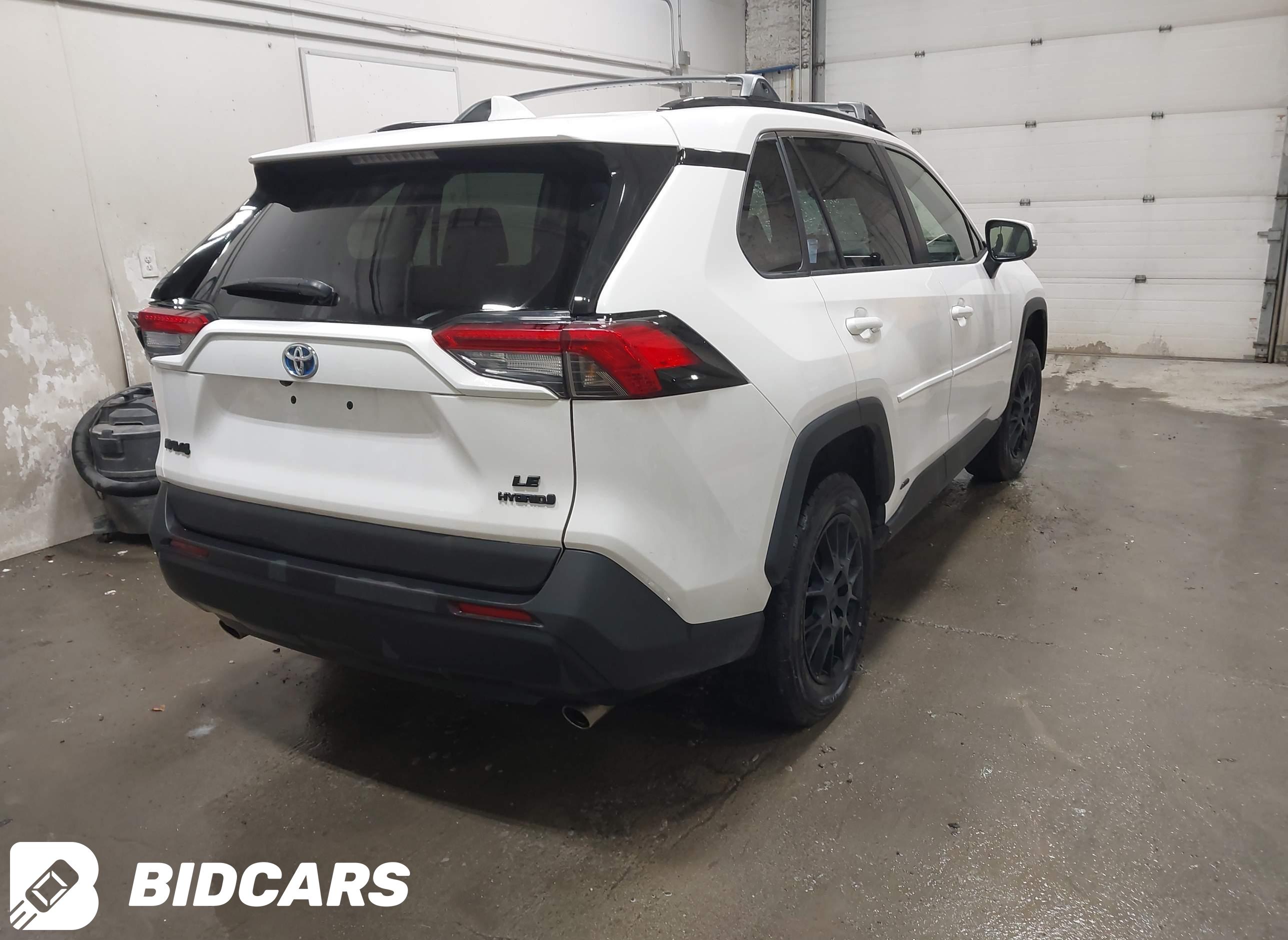 2023 Toyota RAV4, Hybrid LE