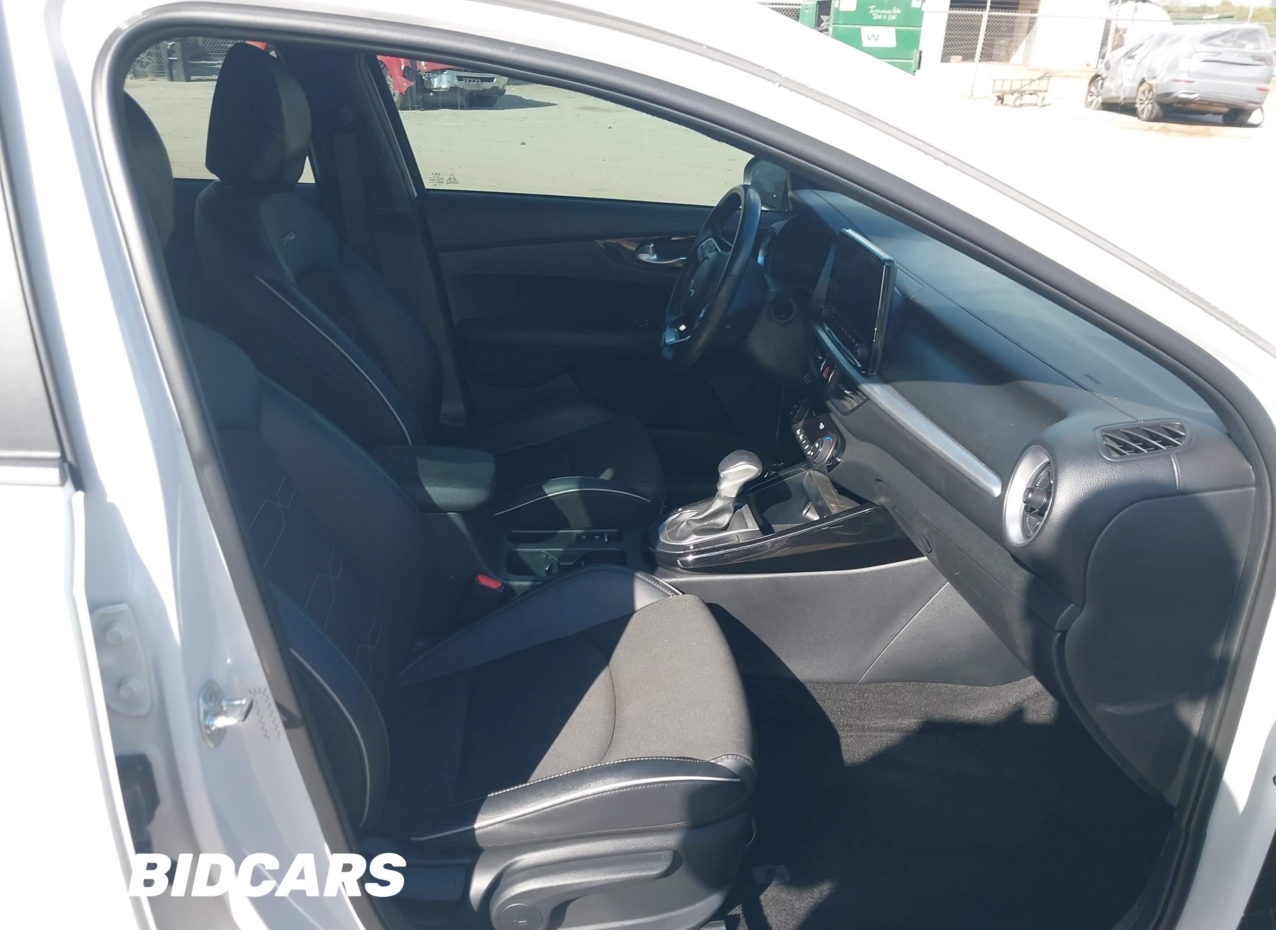 2024 KIA Forte, Gt-Line