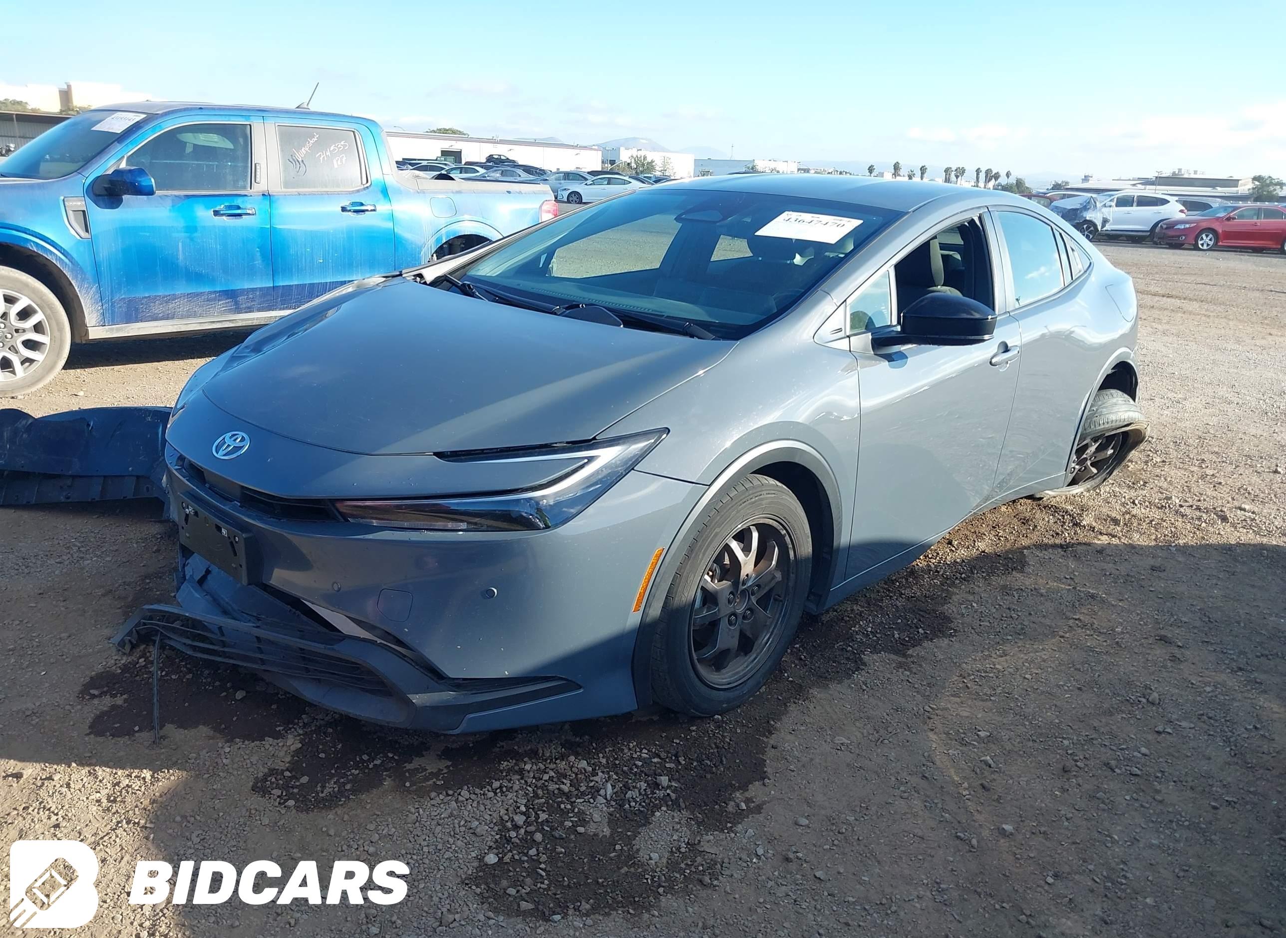 2023 Toyota Prius, LE