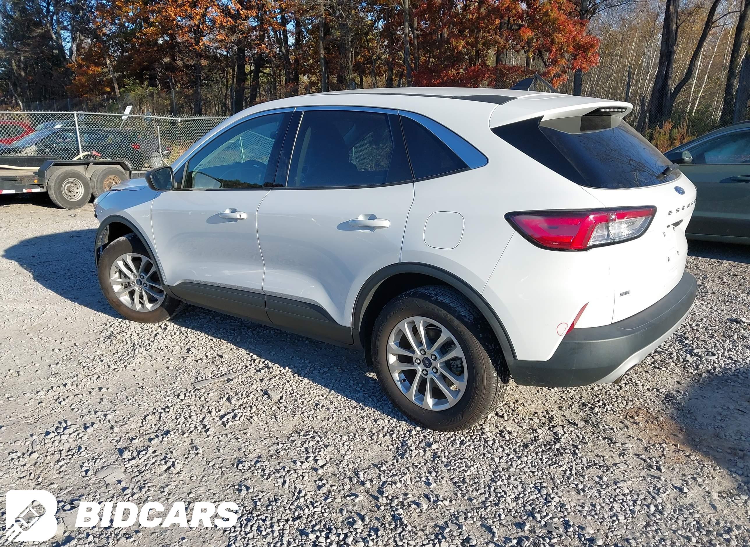 2022 Ford Escape, SE