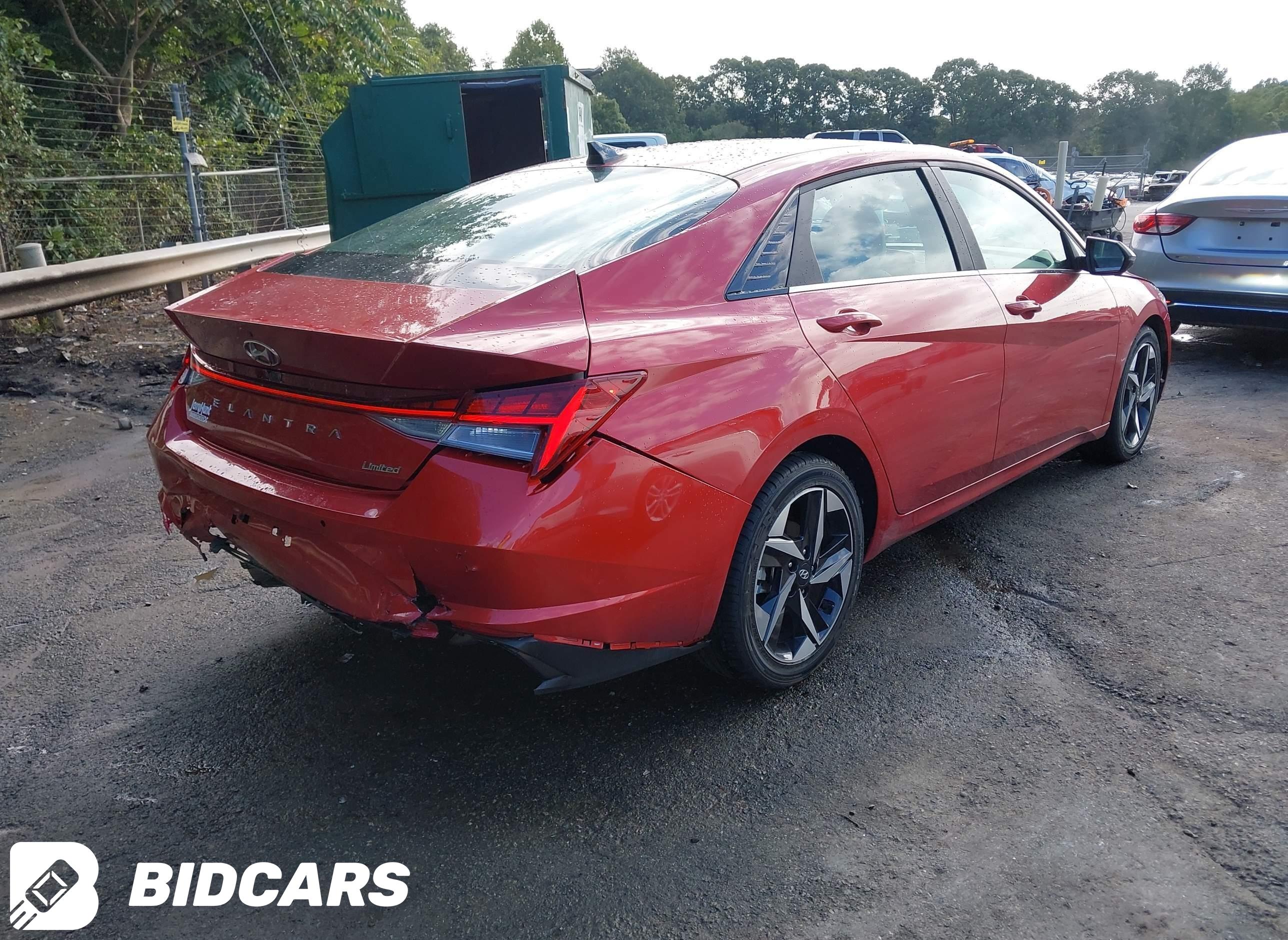 2022 Hyundai Elantra, Limited