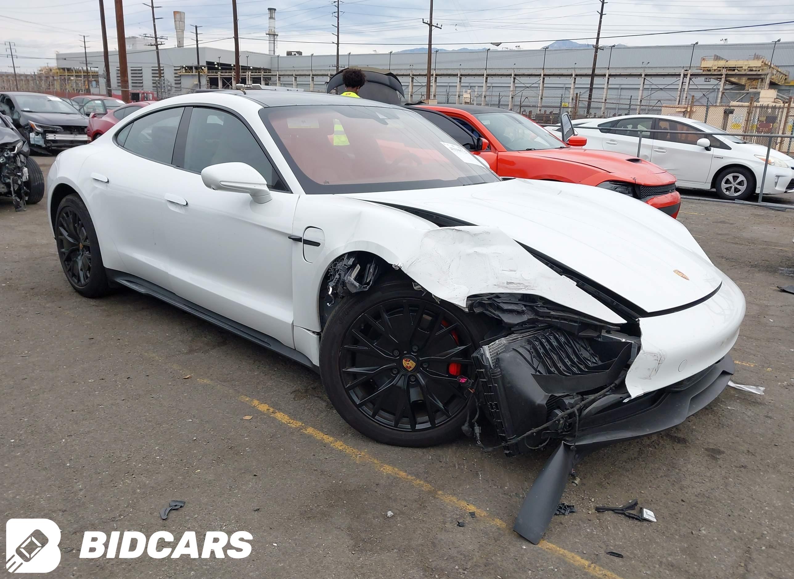 2023 Porsche Taycan, Gts