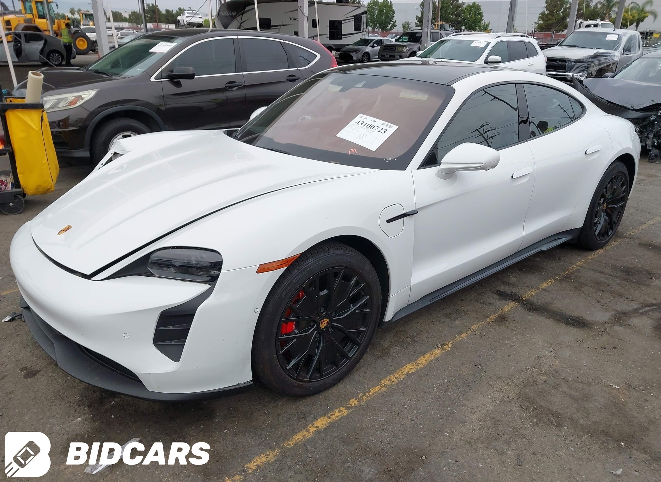 2023 Porsche Taycan, Gts