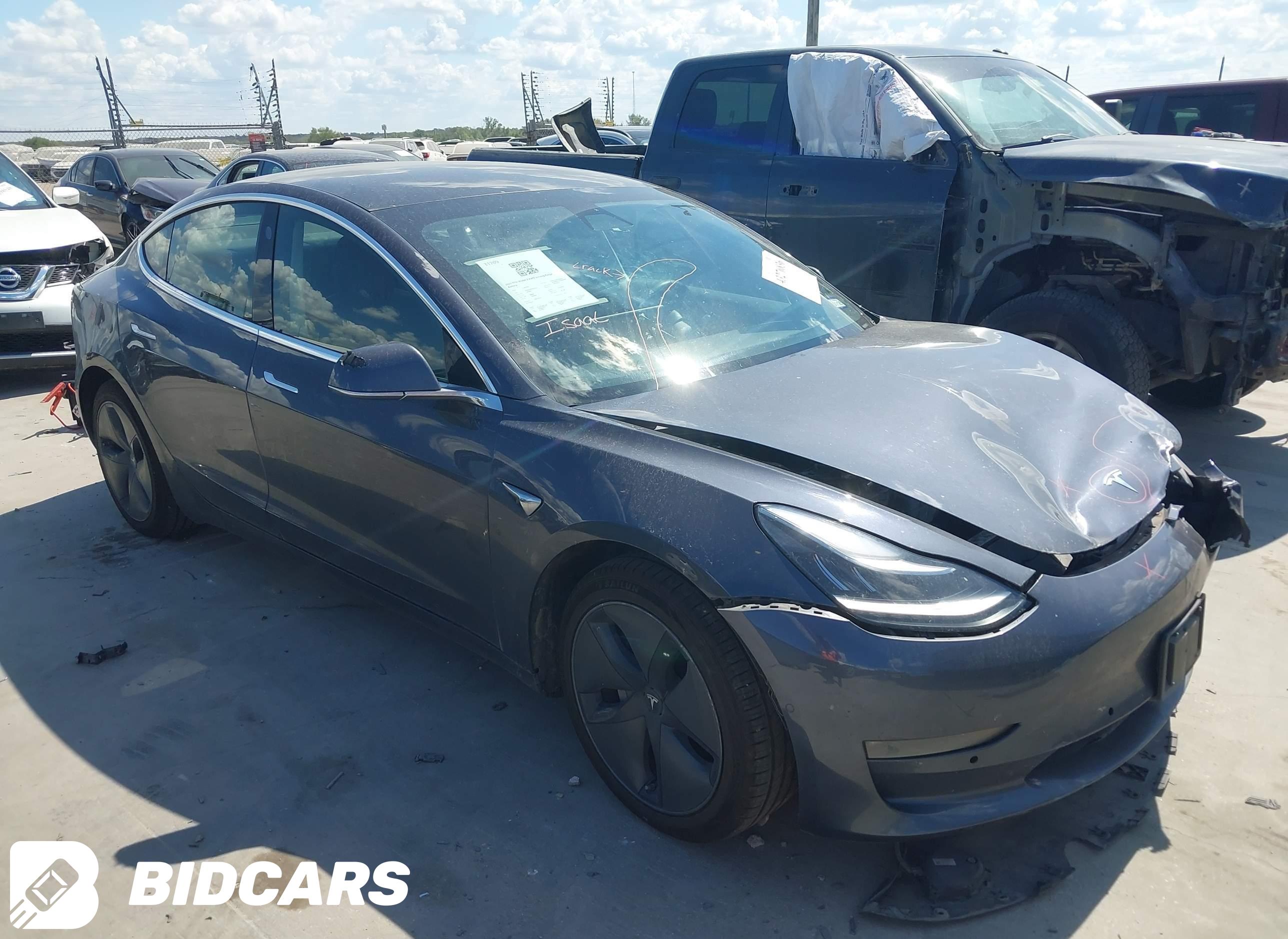 2020 Tesla Model 3, Long Rang...