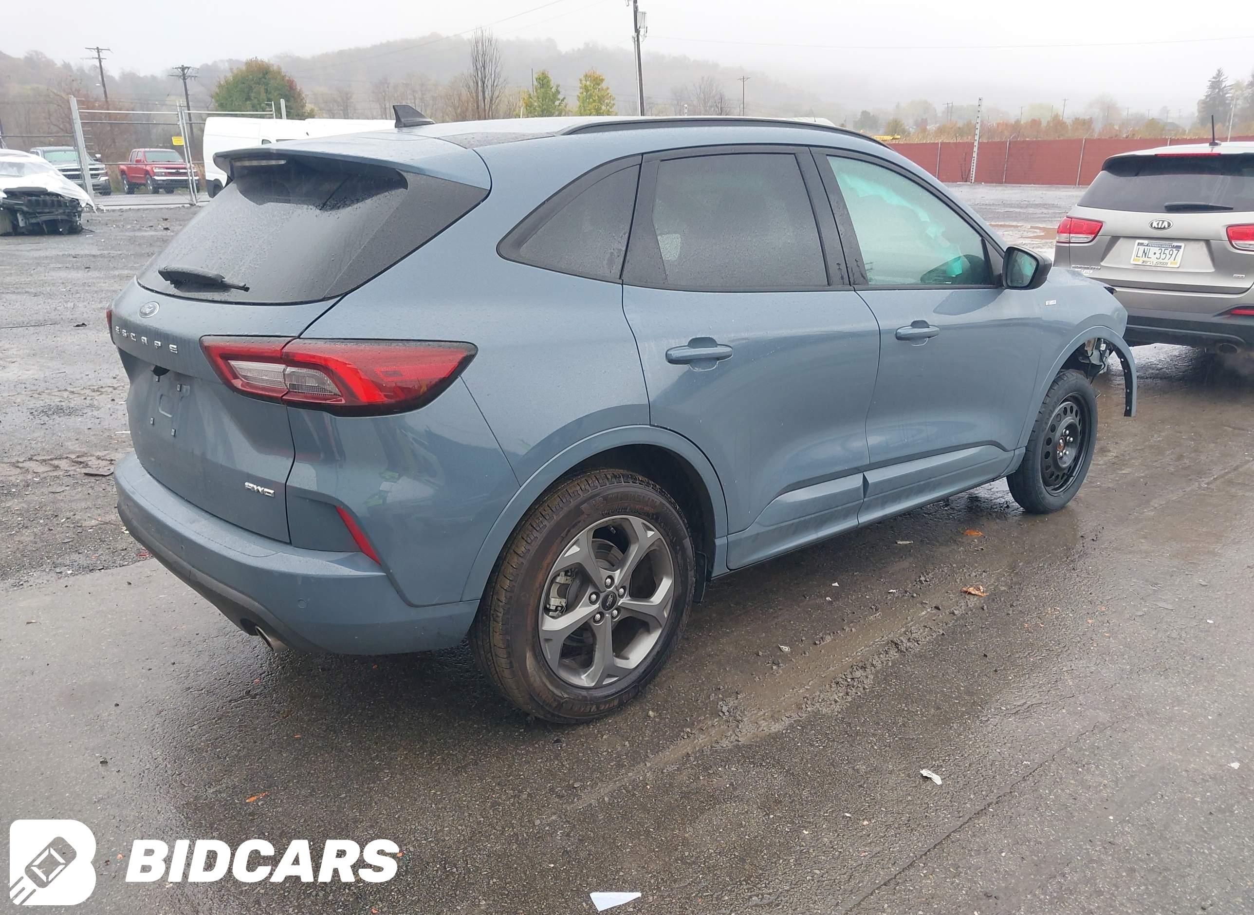 2024 Ford Escape, St-Line