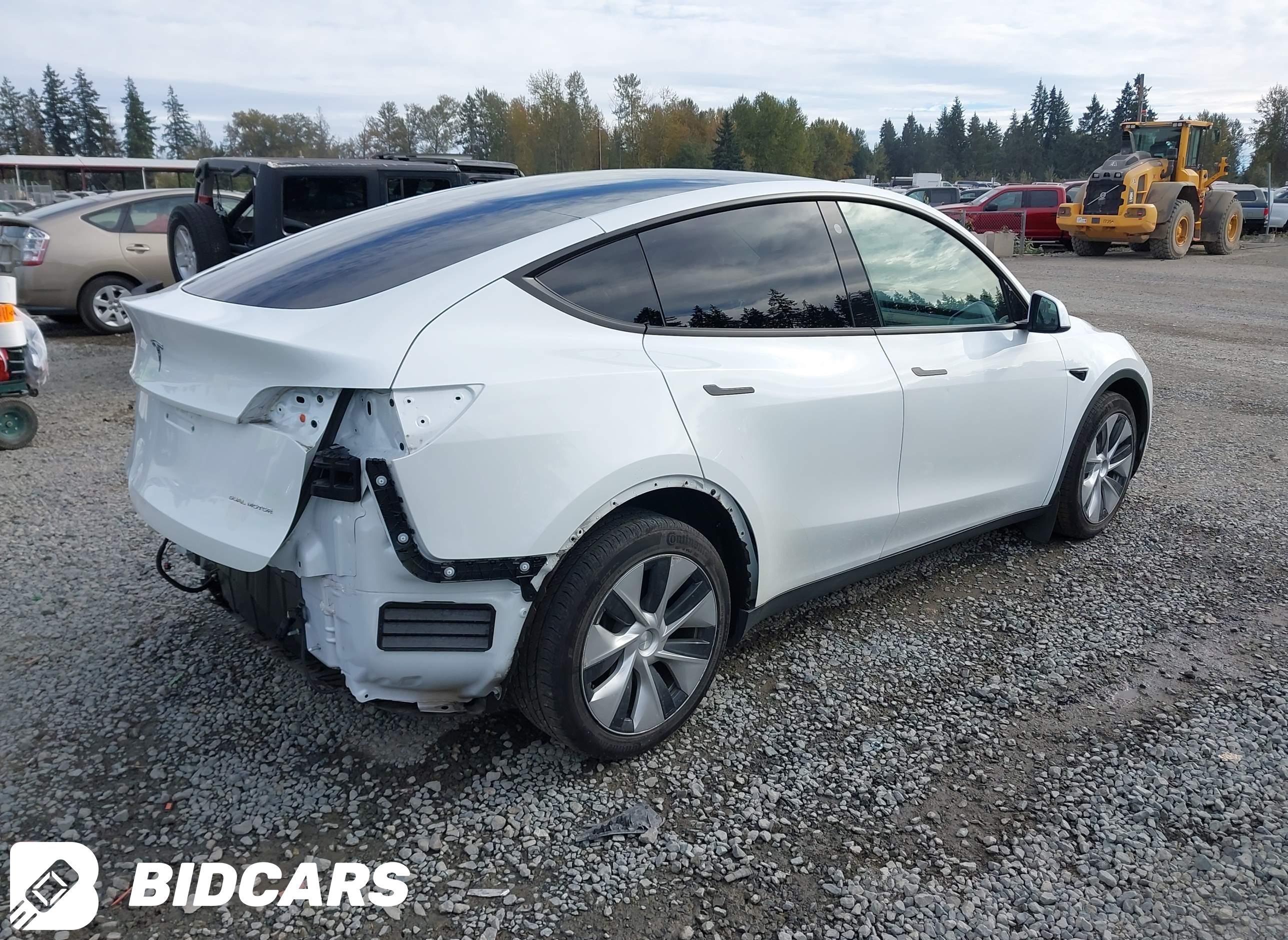 2023 Tesla Model Y, Awd/Long...