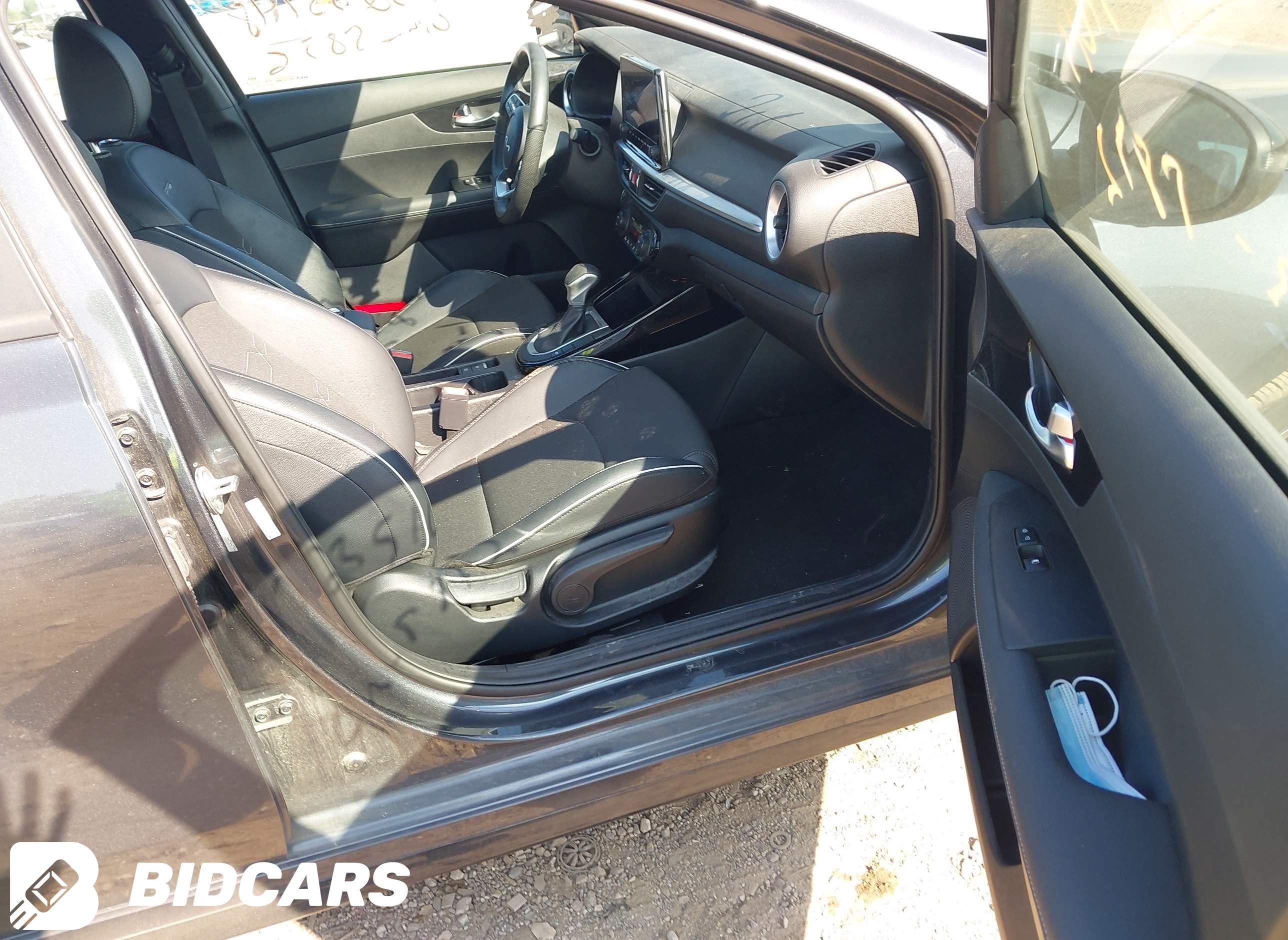 2023 KIA Forte, Gt-Line