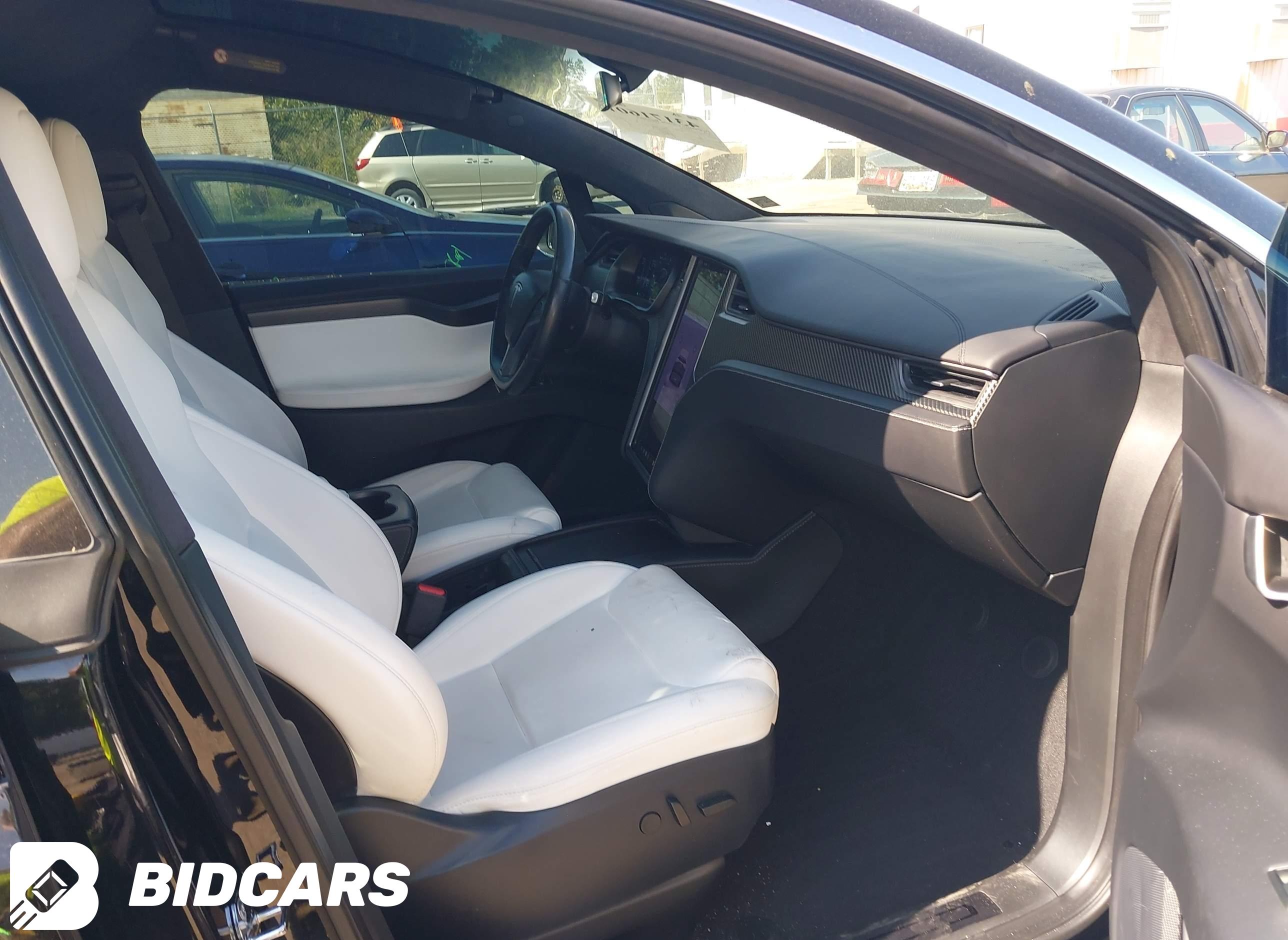 2020 Tesla Model X, Performan...