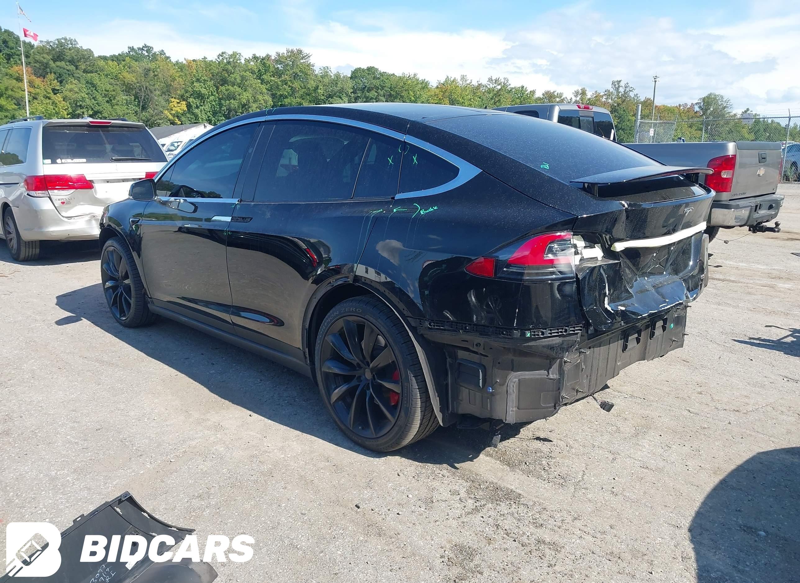 2020 Tesla Model X, Performan...