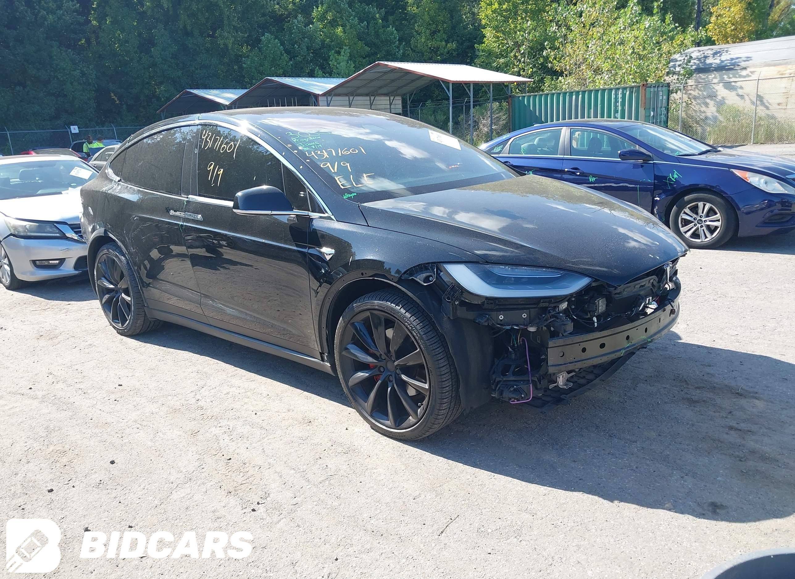 2020 Tesla Model X, Performan...