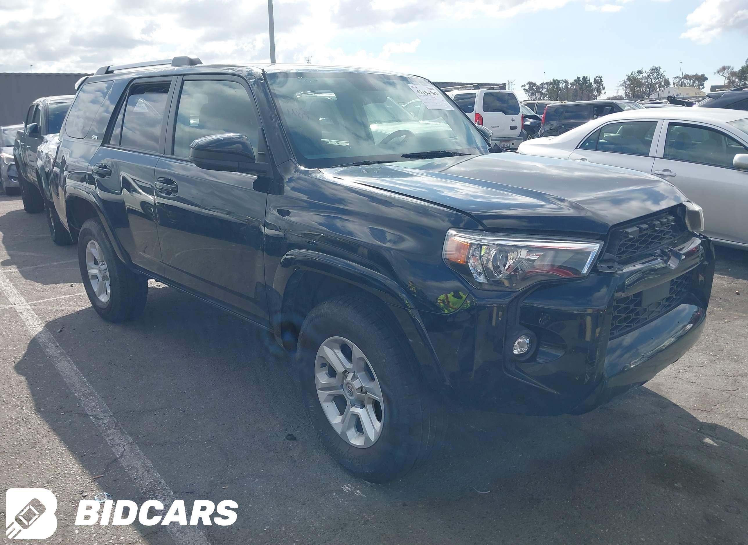 2022 Toyota 4runner, SR5