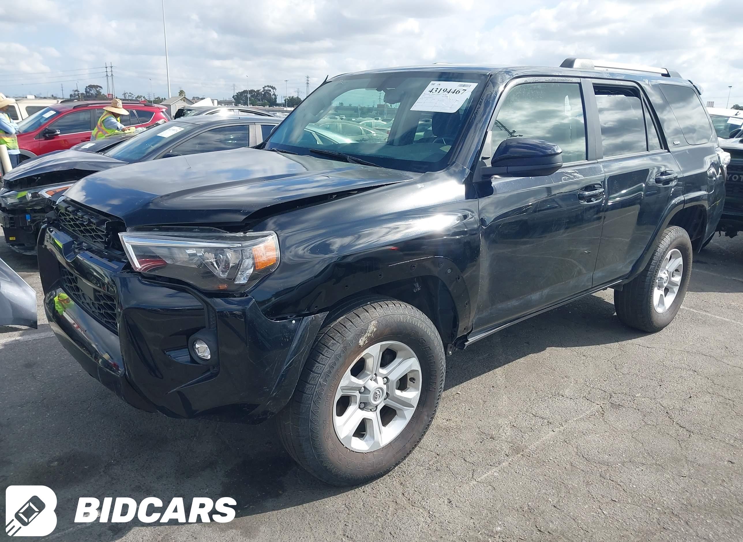 2022 Toyota 4runner, SR5