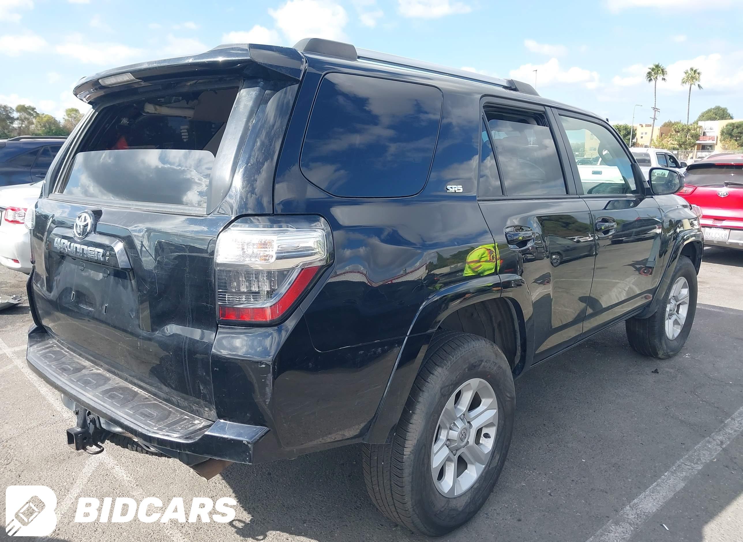 2022 Toyota 4runner, SR5