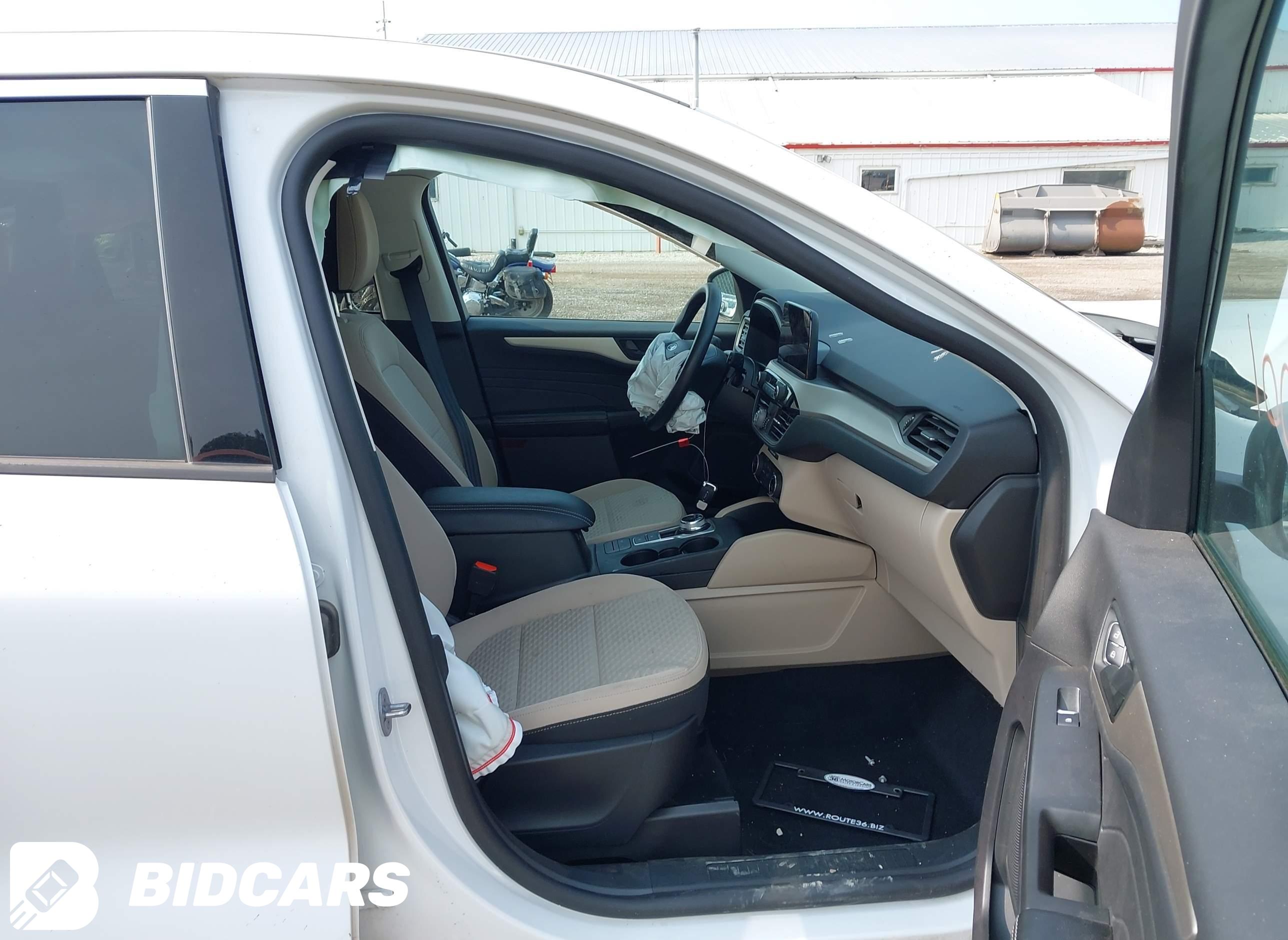 2022 Ford Escape, SE