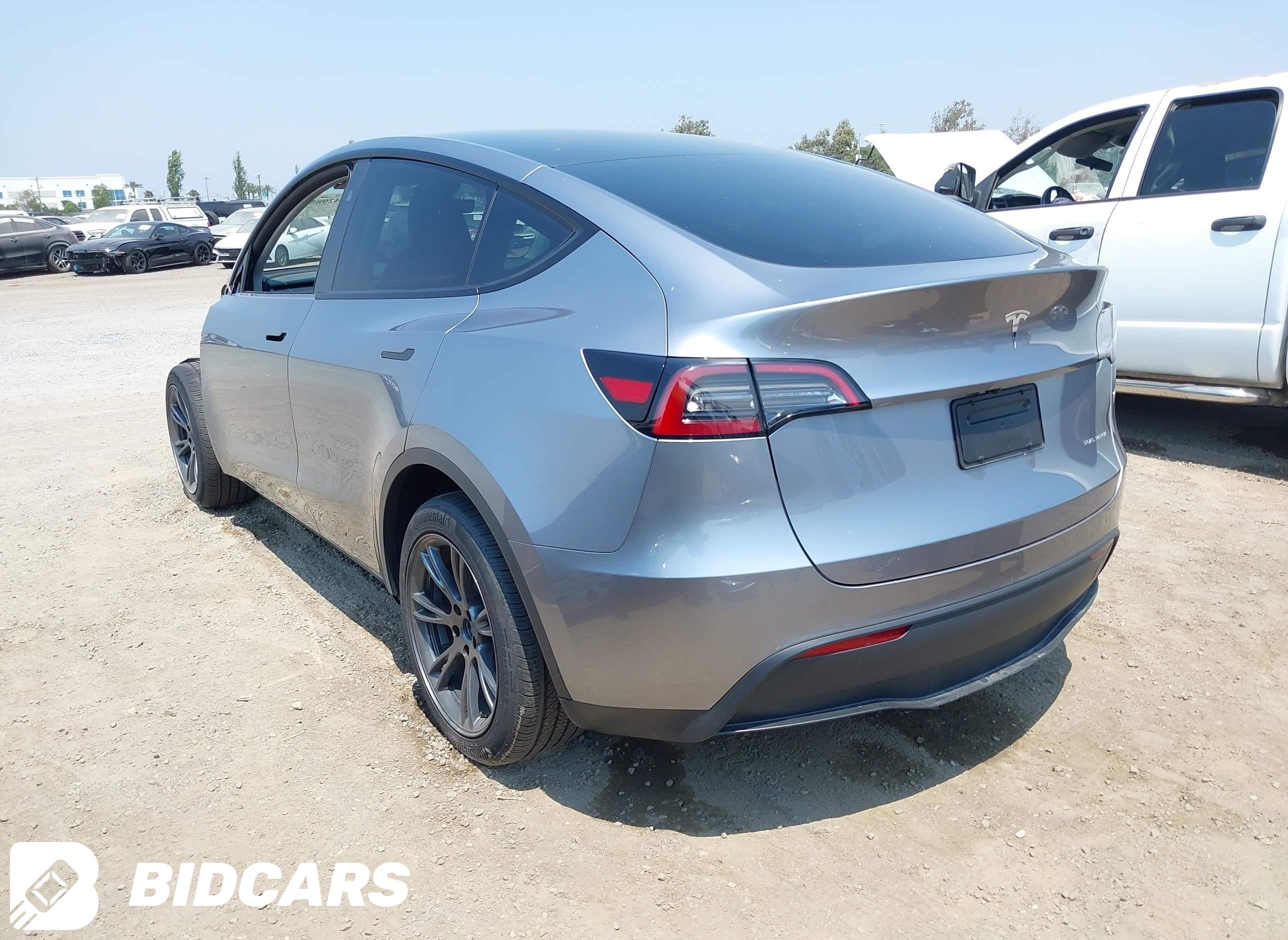 2024 Tesla Model Y, Long Rang...