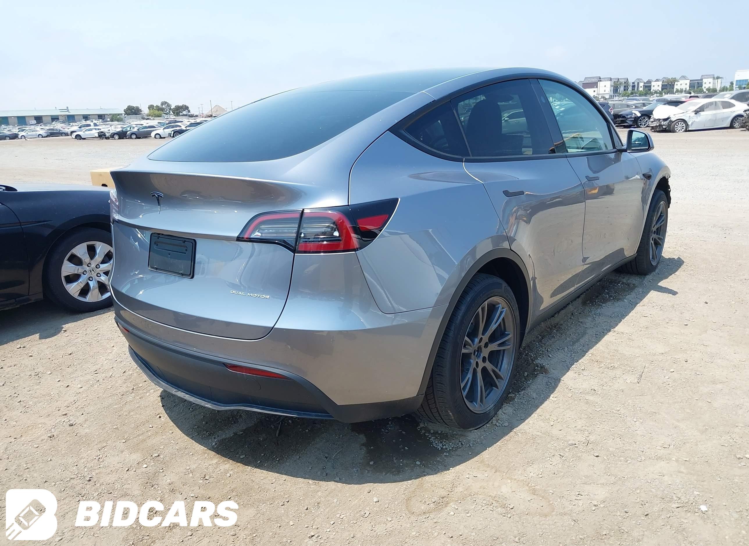 2024 Tesla Model Y, Long Rang...