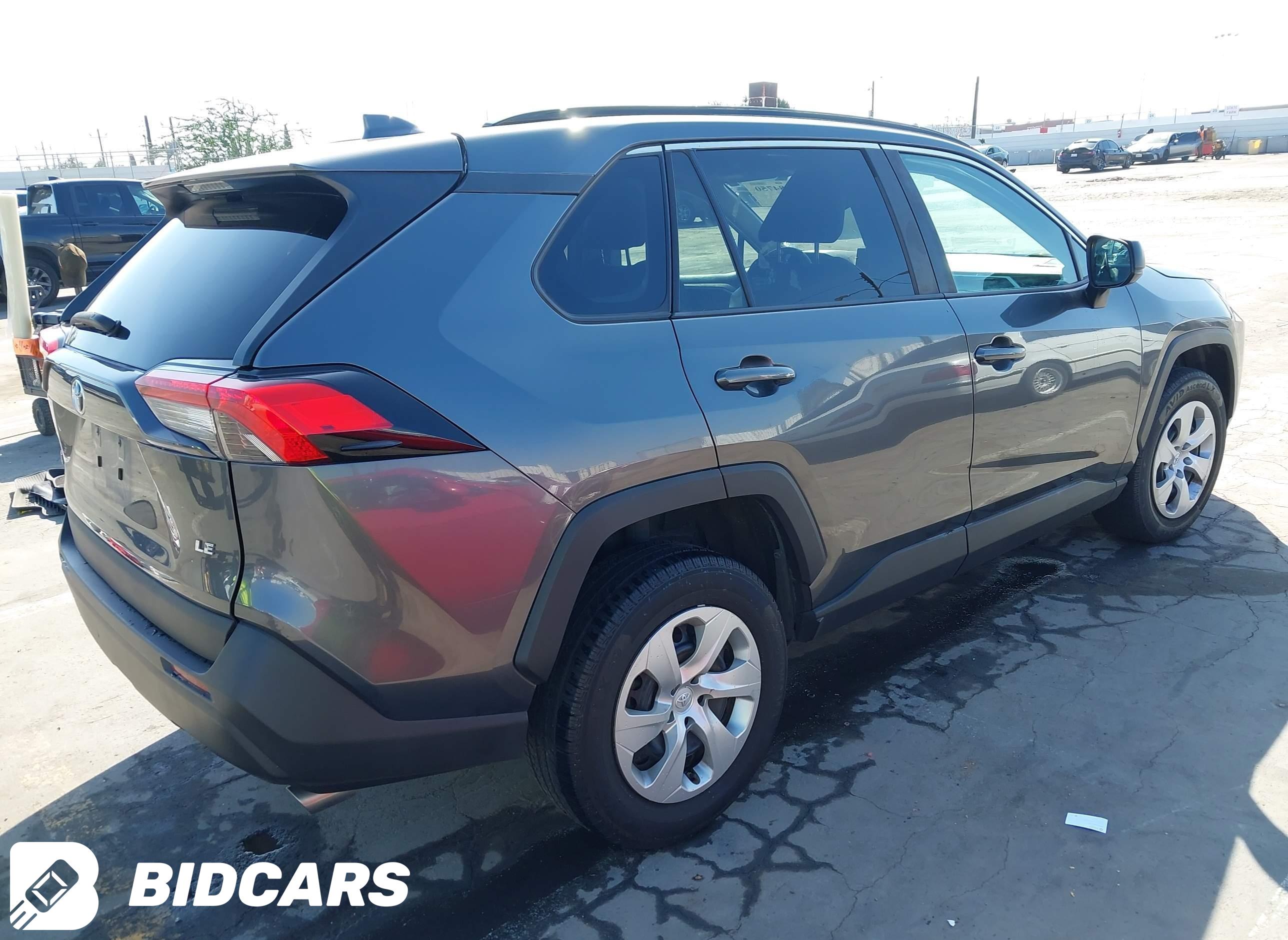 2020 Toyota RAV4, LE