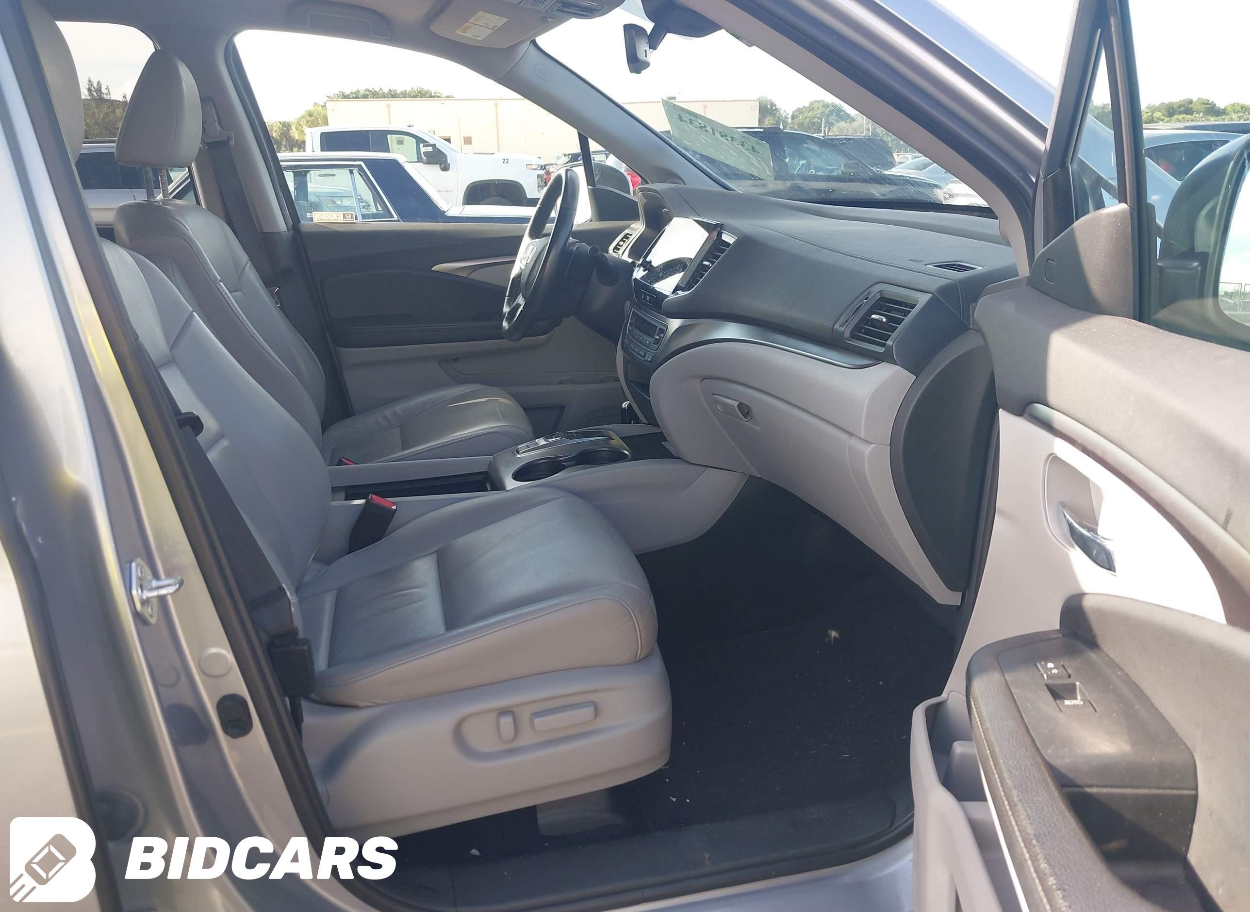 2022 Honda Pilot, Awd Special...