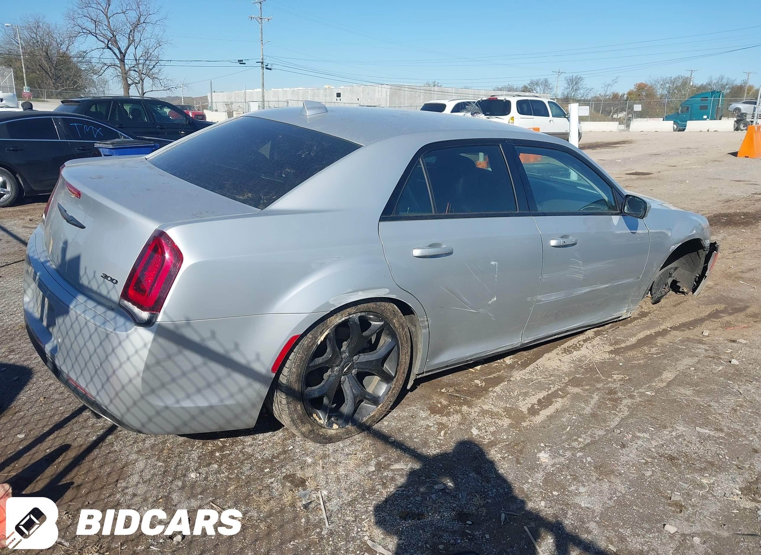 2022 Chrysler 300, Touring L