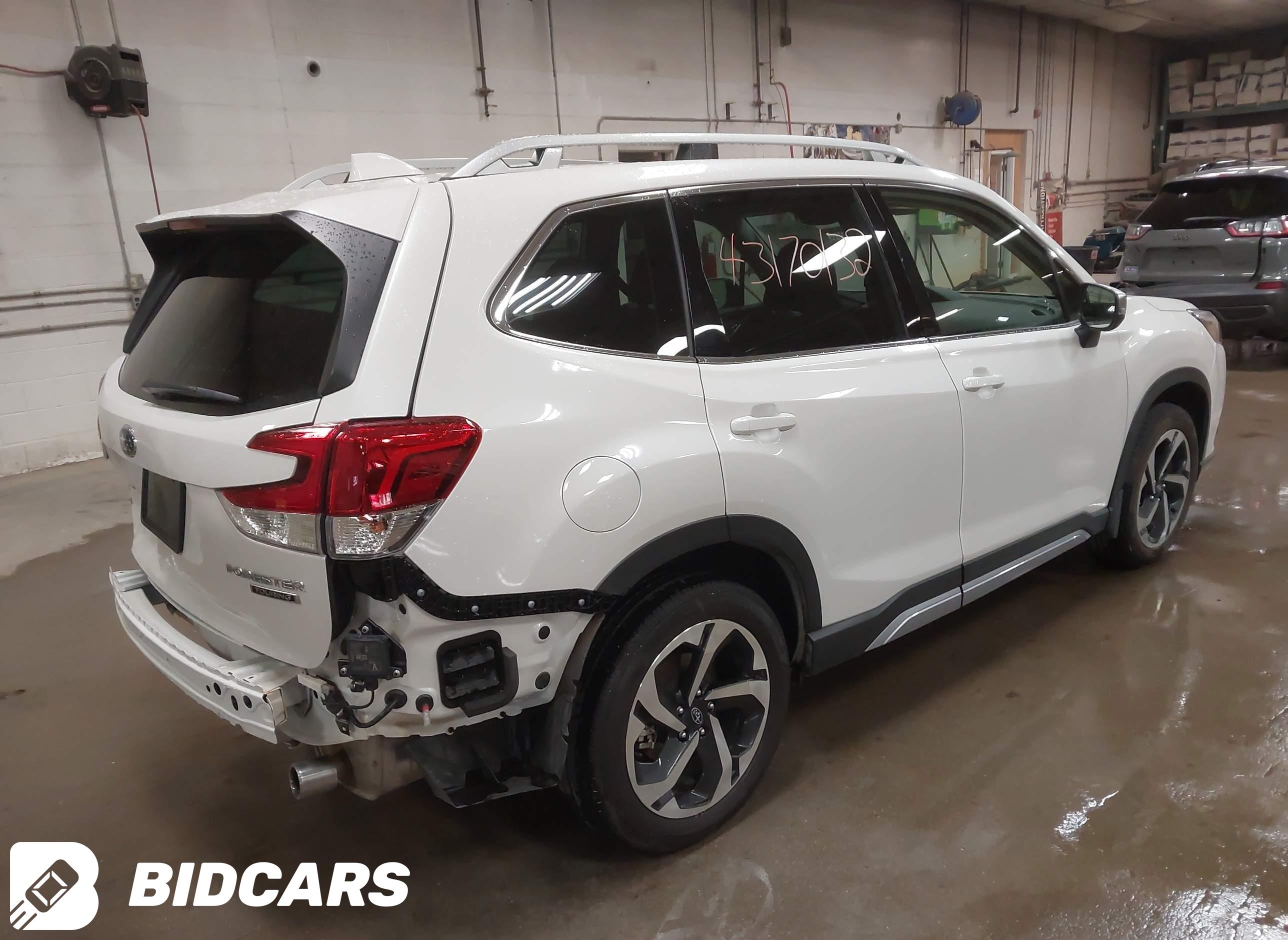 2023 Subaru Forester, Touring