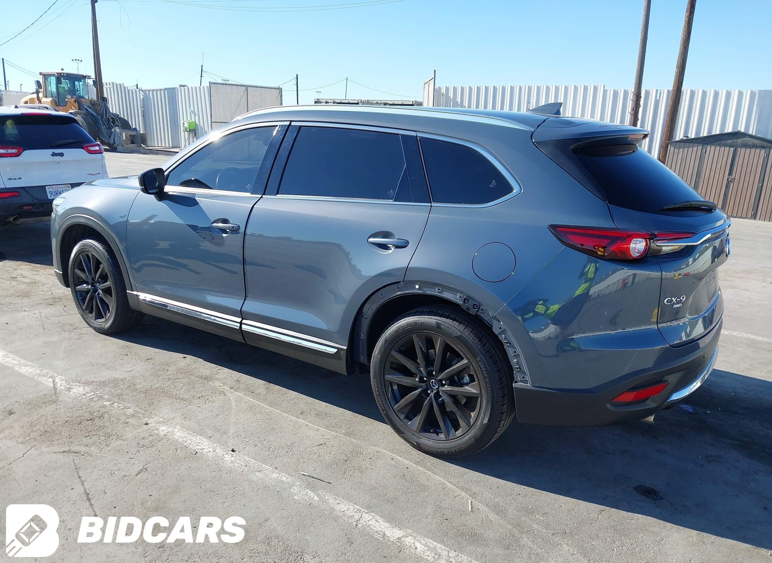 2023 Mazda CX-9, Carbon Edition