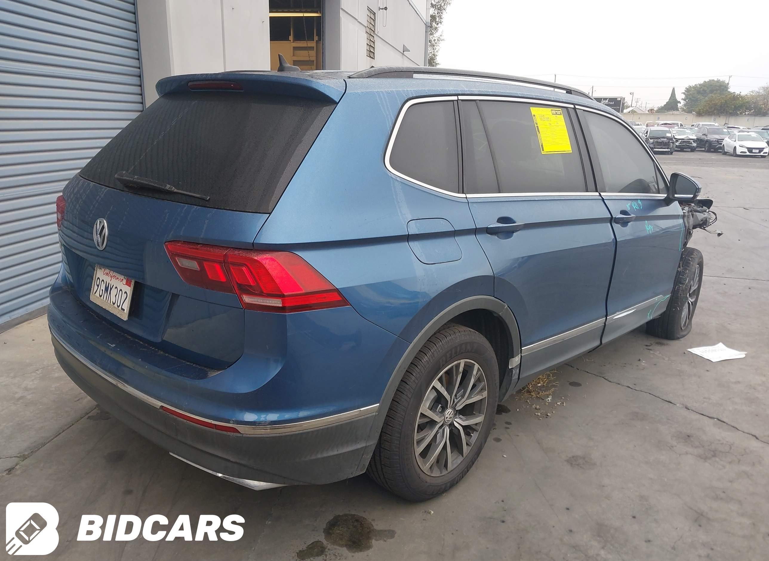 2020 Volkswagen Tiguan, 2.0T...